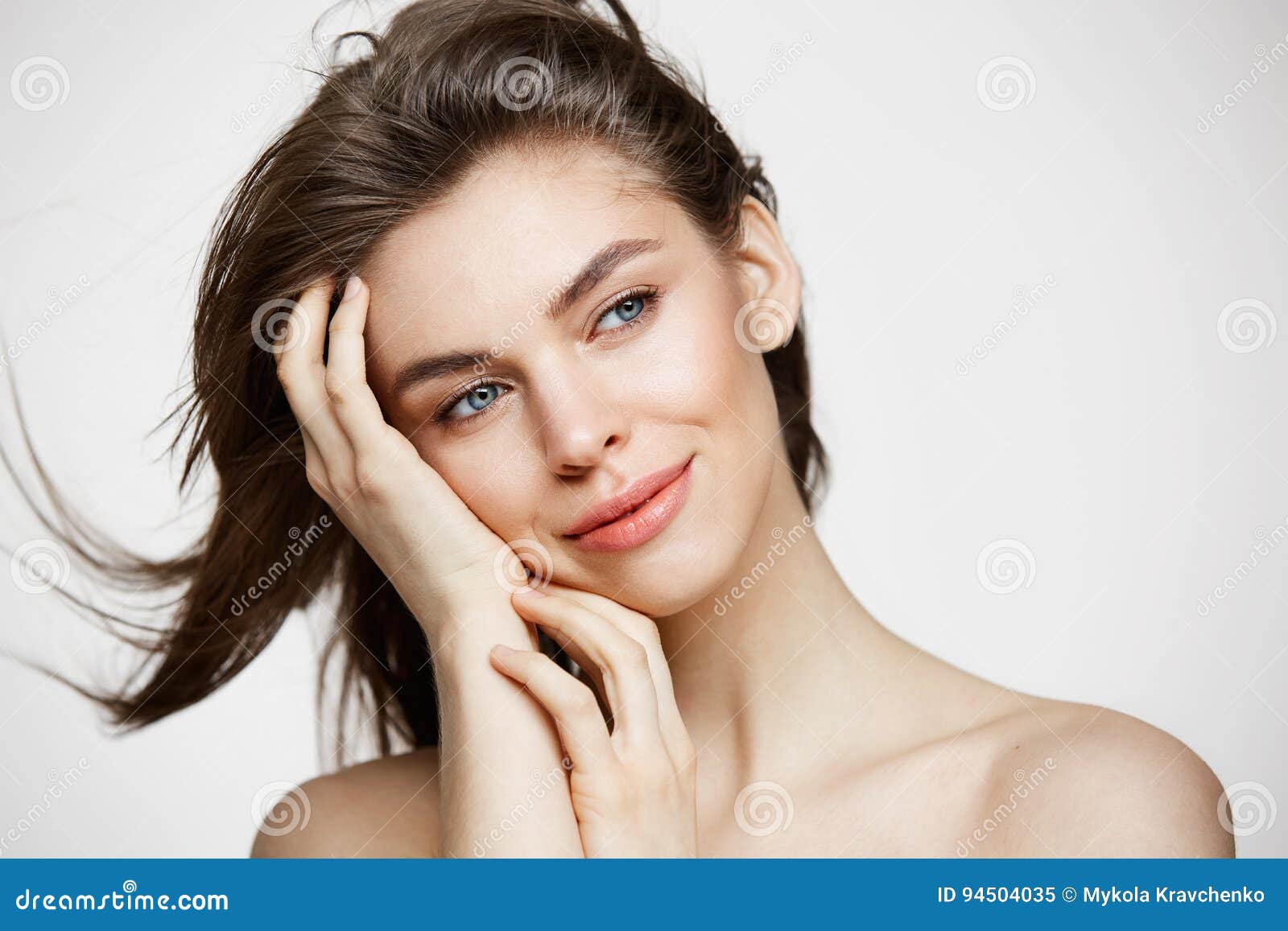 Beautiful Naked Young Girl With Perfect Clean Skin Smiling Touching Hair Over White Wall Facial Treatment Stock Image Image Of Makeup Cleaning