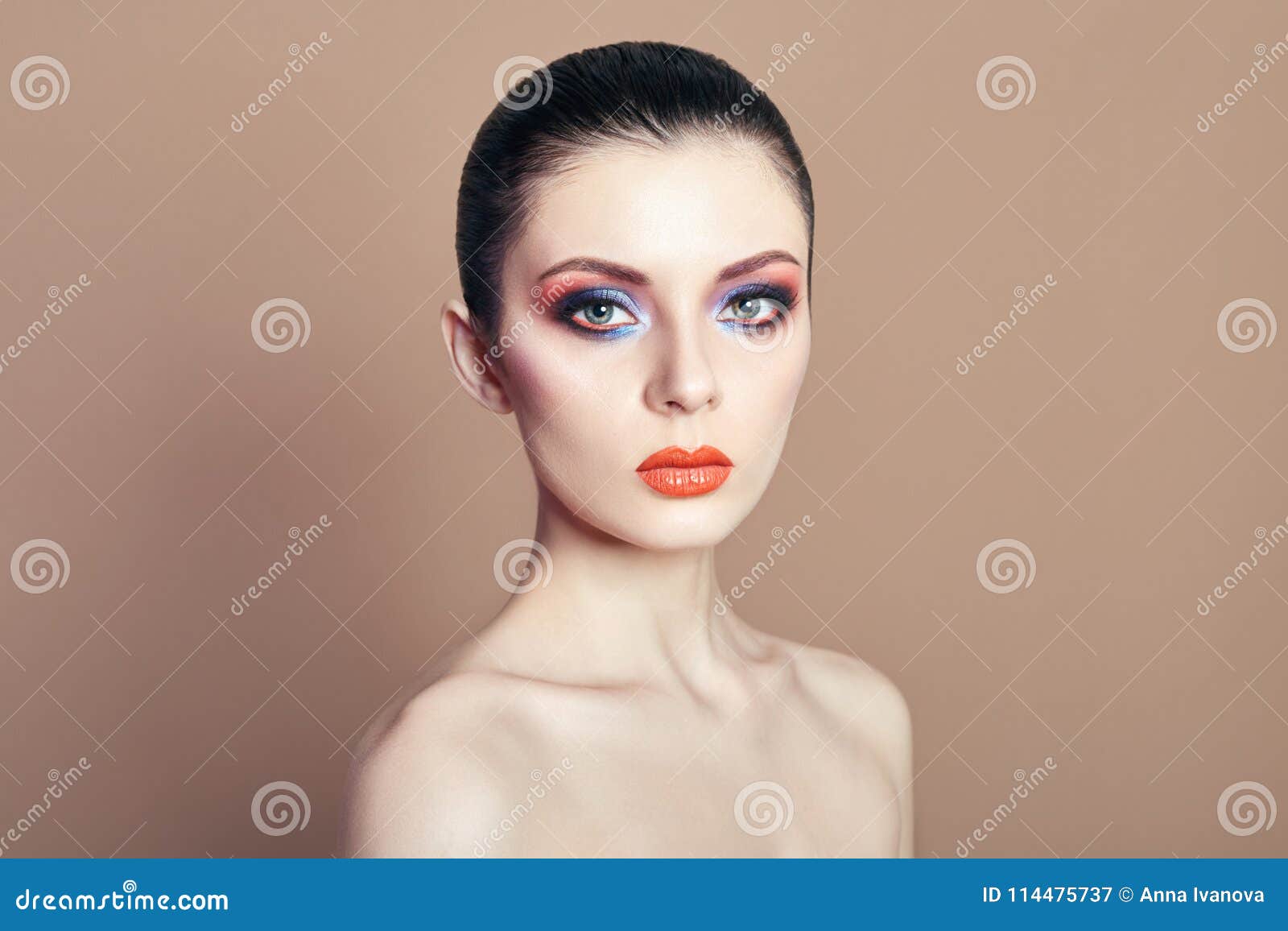 Beautiful Nude Woman Bright Contrasting Makeup On The Eyes And L Stock Image Image Of Hand Background