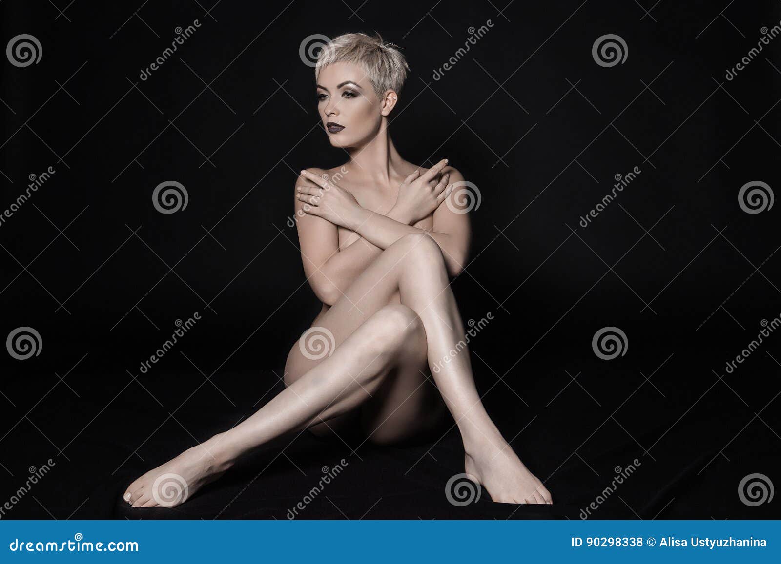 Long Legged Nude Models