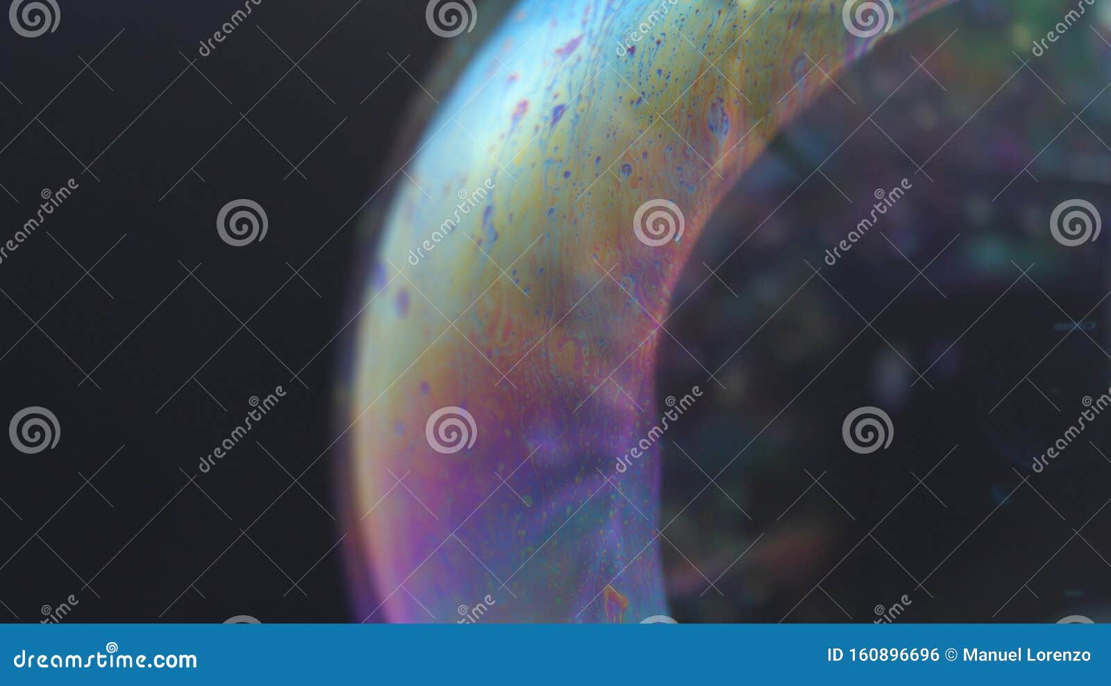 beautiful photo of a soap bubble difficult to achieve