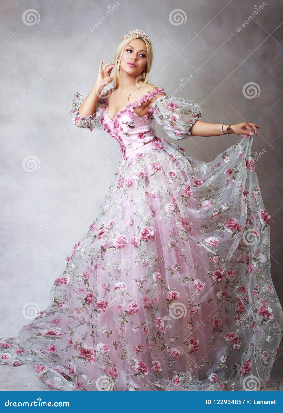 Princess in pink stock image. Image of interior, glamour - 122934857