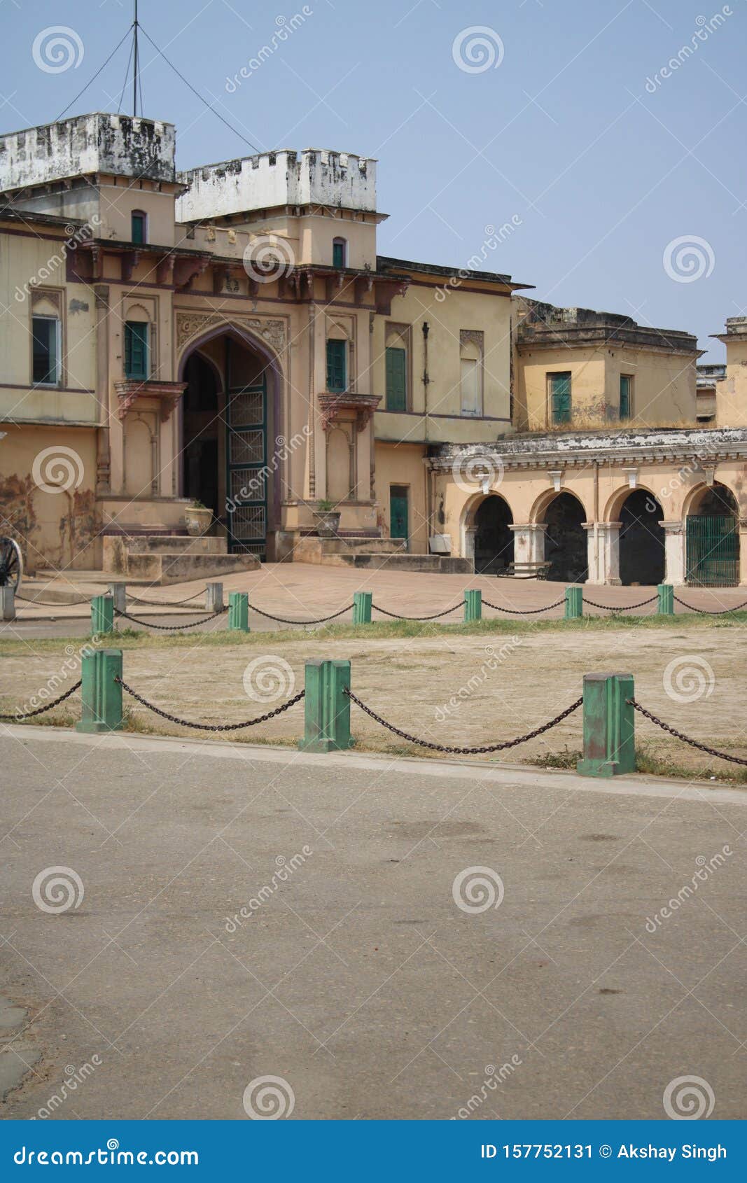 beautiful ramnagar fort near ganges river opposite to tulsi ghat
