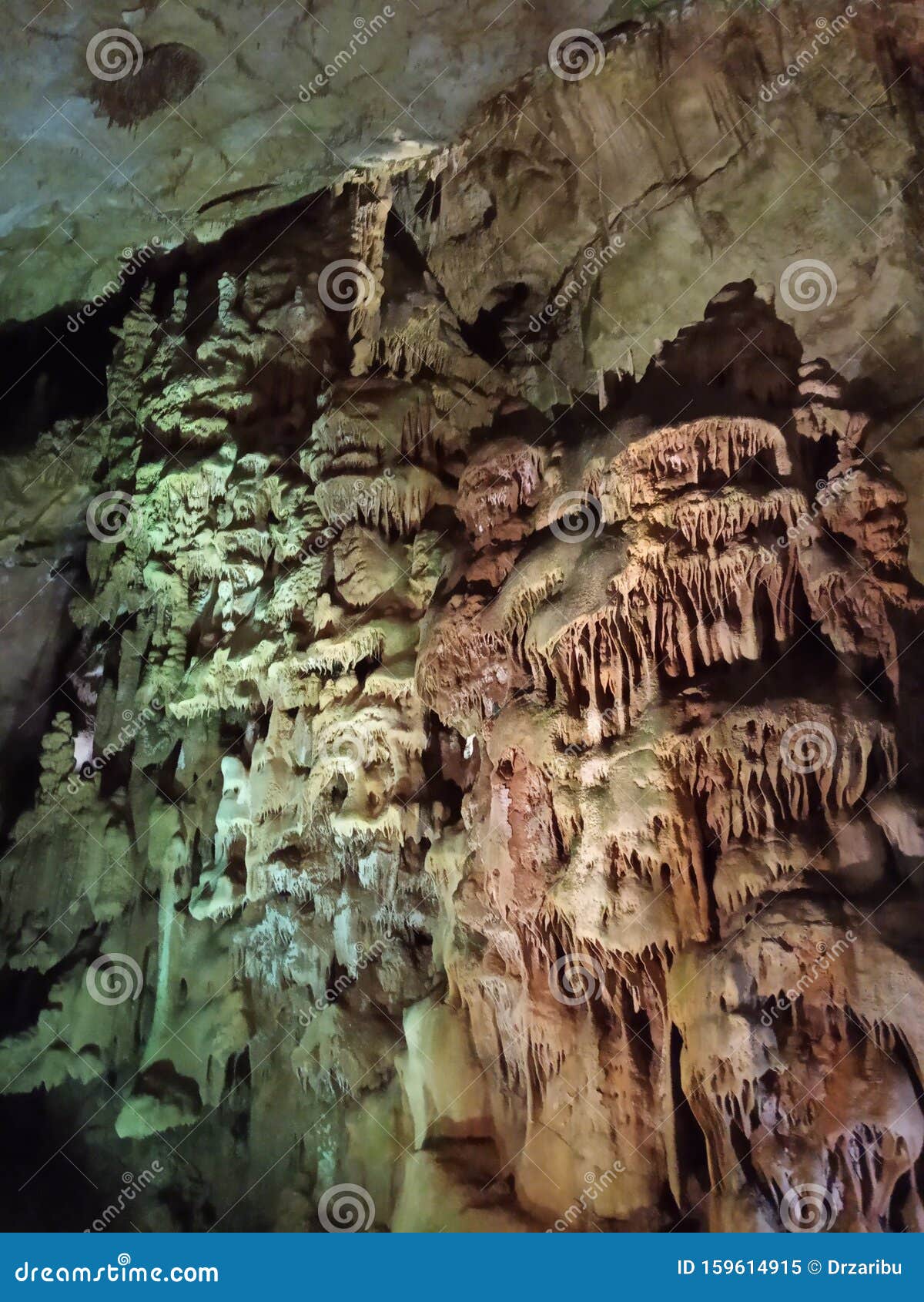 beautiful resava cave