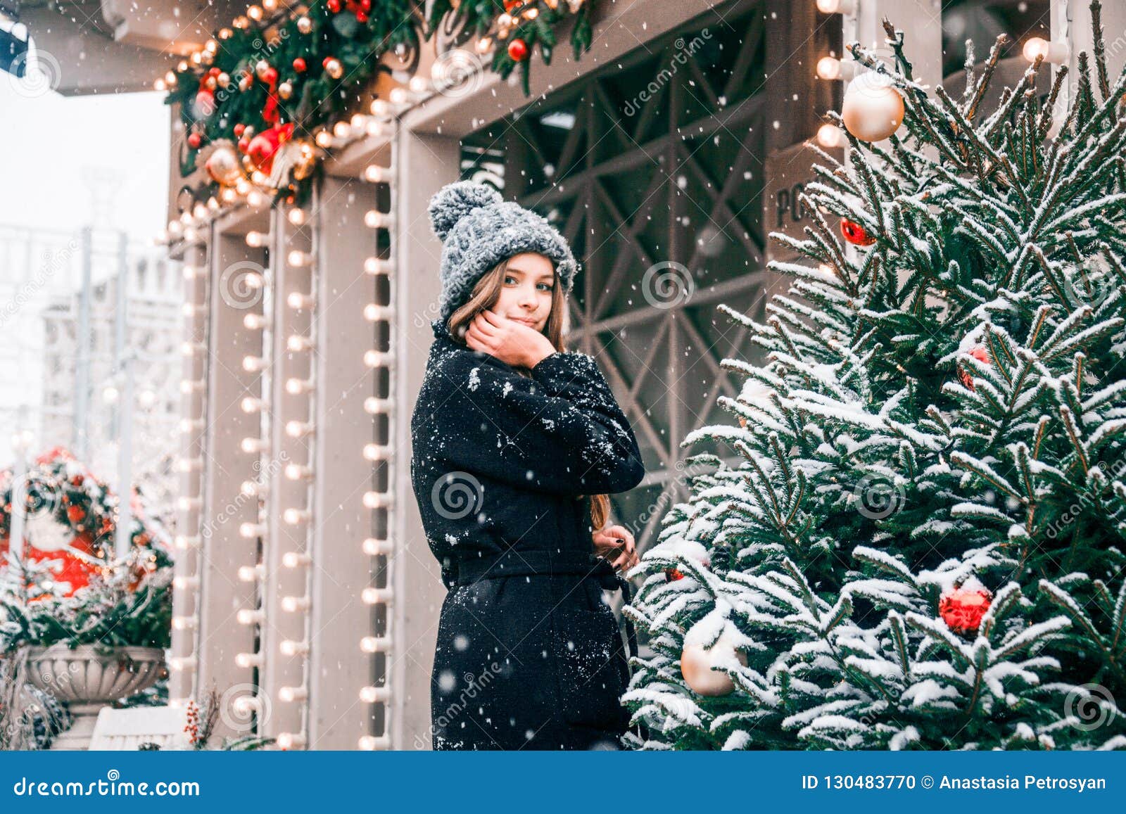 Beautiful Russian Girl Walking in Tverskaya Square in Christmas Time ...