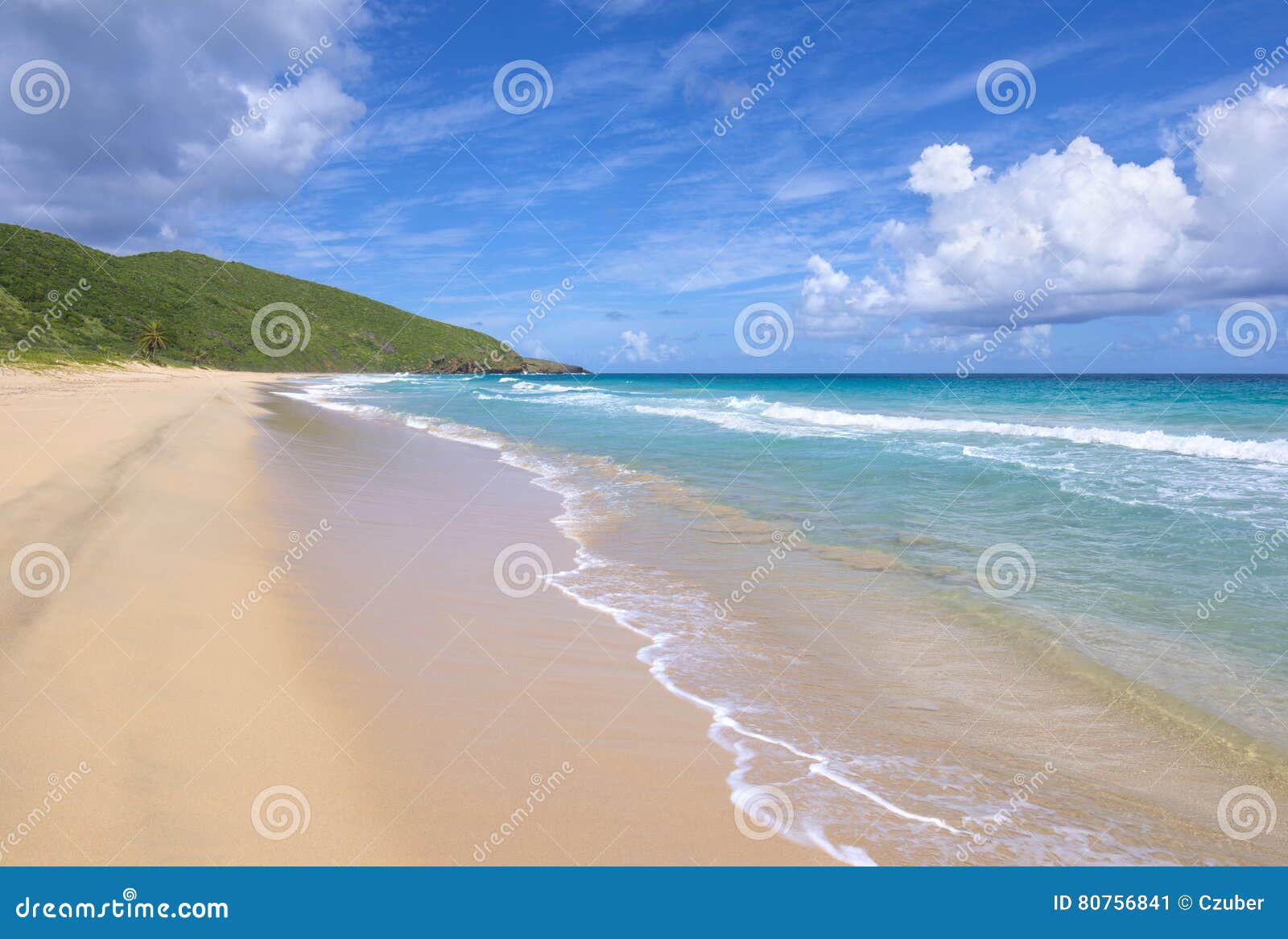 beautiful sandy resaca beach on isla culebra