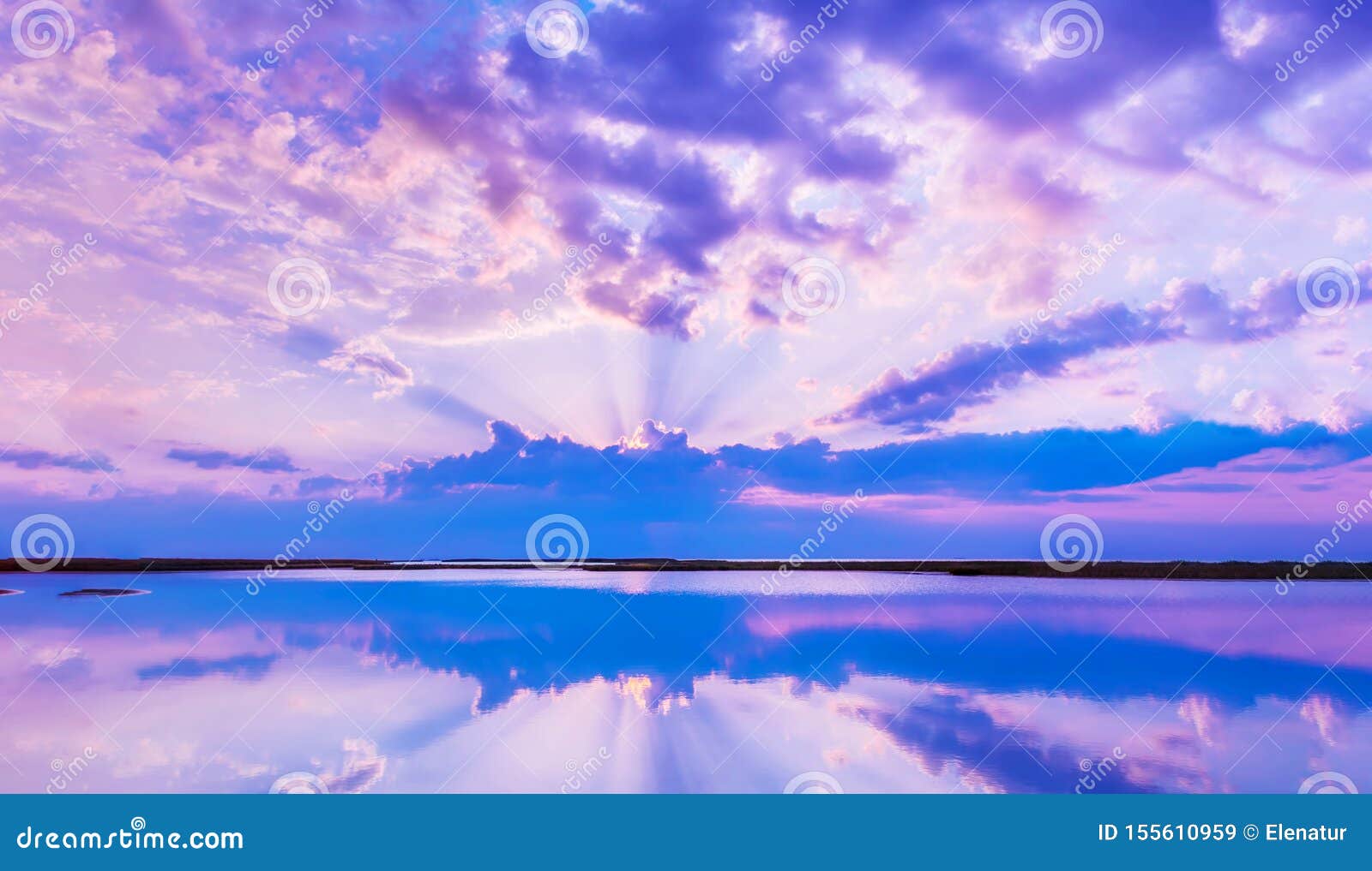 Beautiful Scenery with Colorful Sky, Beautiful Water ...
