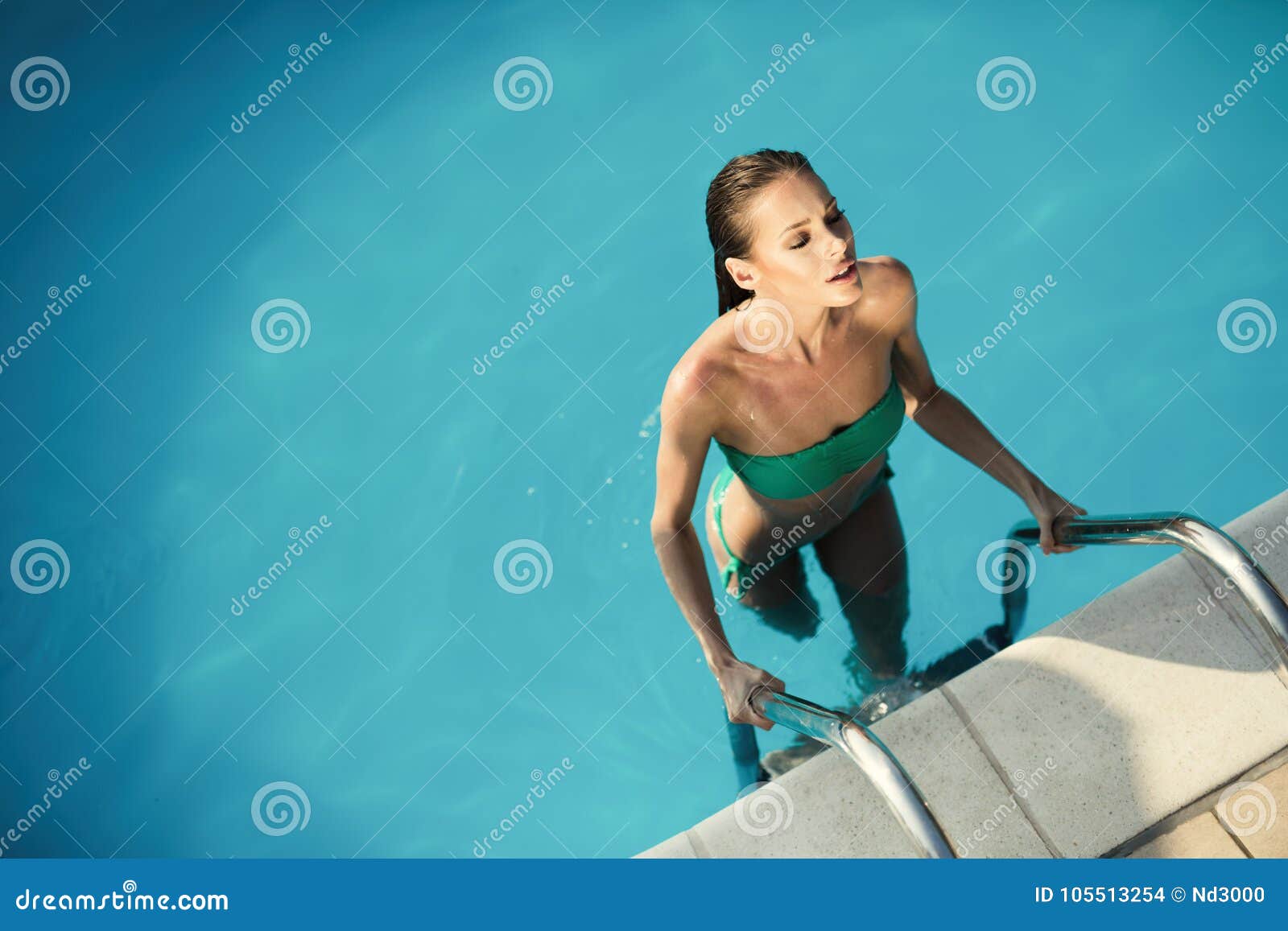 128 Girl Pool Sex Stock Photos