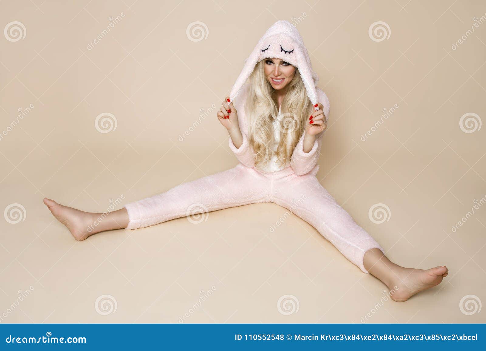 Sexy Blonde Bunny Costume - wide 8