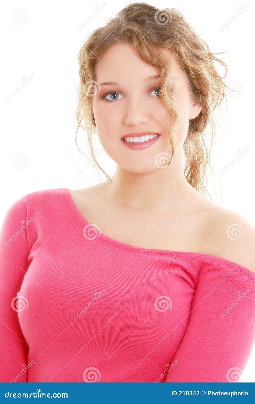 beautiful sixteen year old teen girl portrait