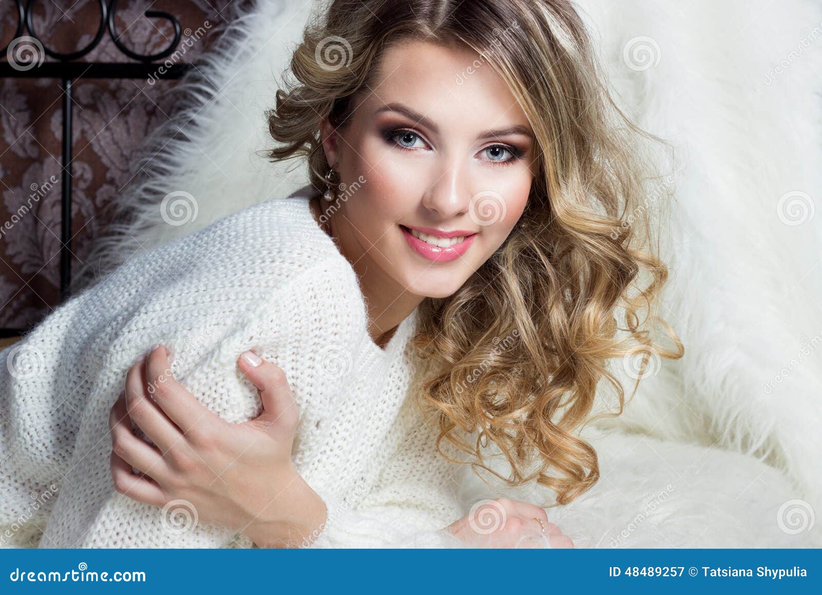 Beautiful Smiling Happy Girl With Bright Makeup Lies On 