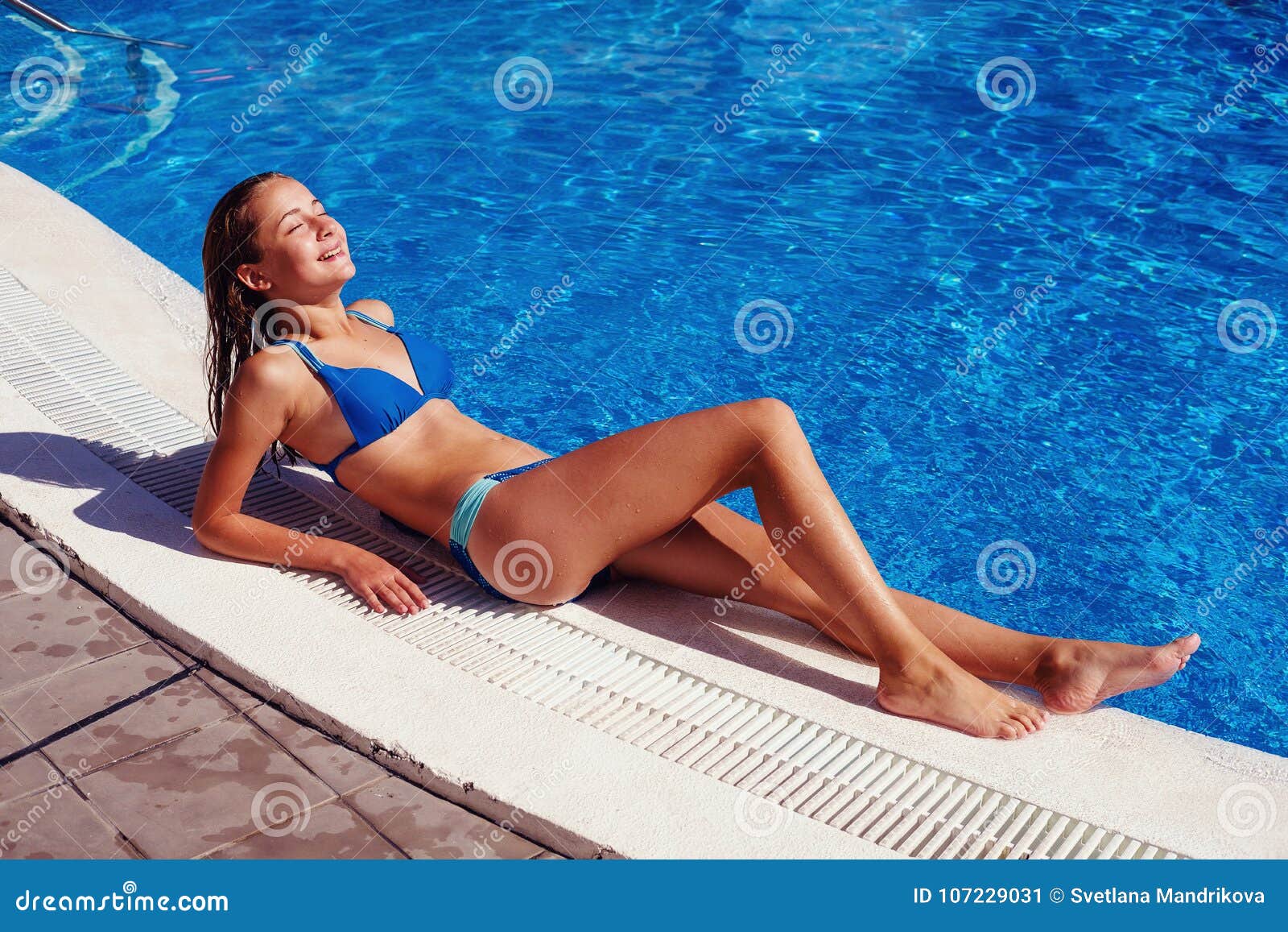 Teen Girl Relaxing Near Swimming Pool Stock Image Image Of Lying Pretty 107229031