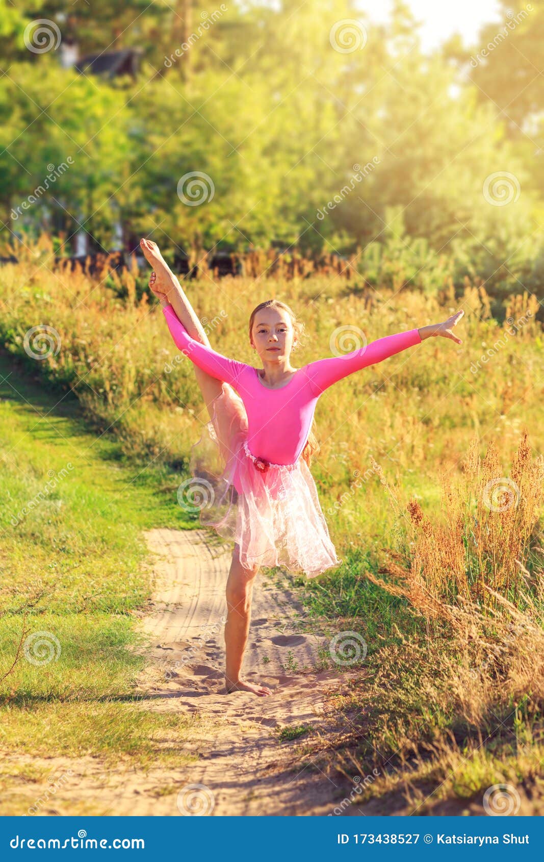 Teen Girls Dancing