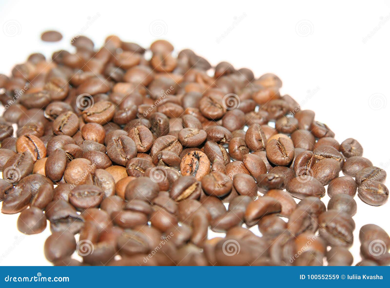 beautiful texture placer whole roasted coffee beans