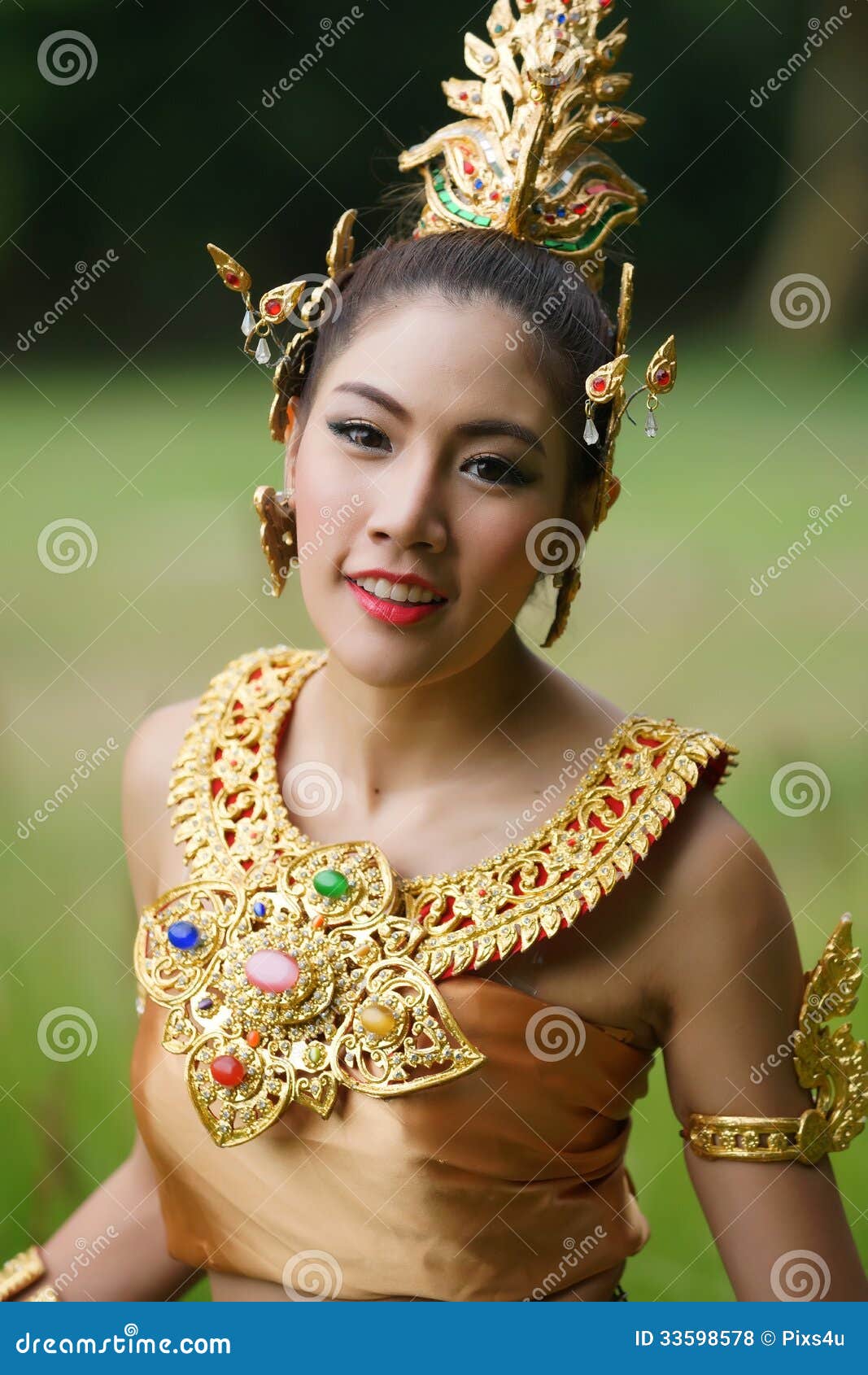 Beautiful Thai Lady In Thai Traditional Drama Dress 