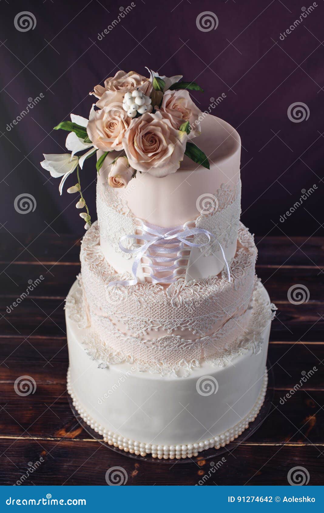 Trending: Matching Wedding Cake Design to Your Dress - Blog @ Cafe Pierrot