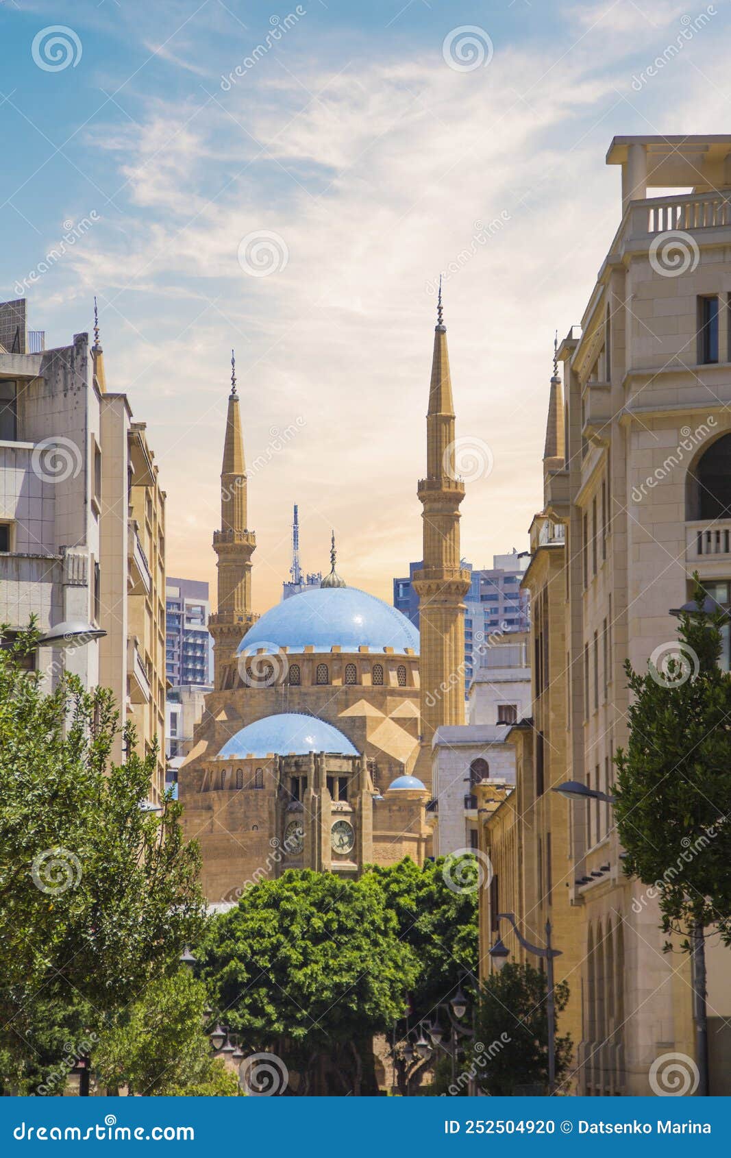 beautiful view of mohammad al-amin mosque and downtown beirut