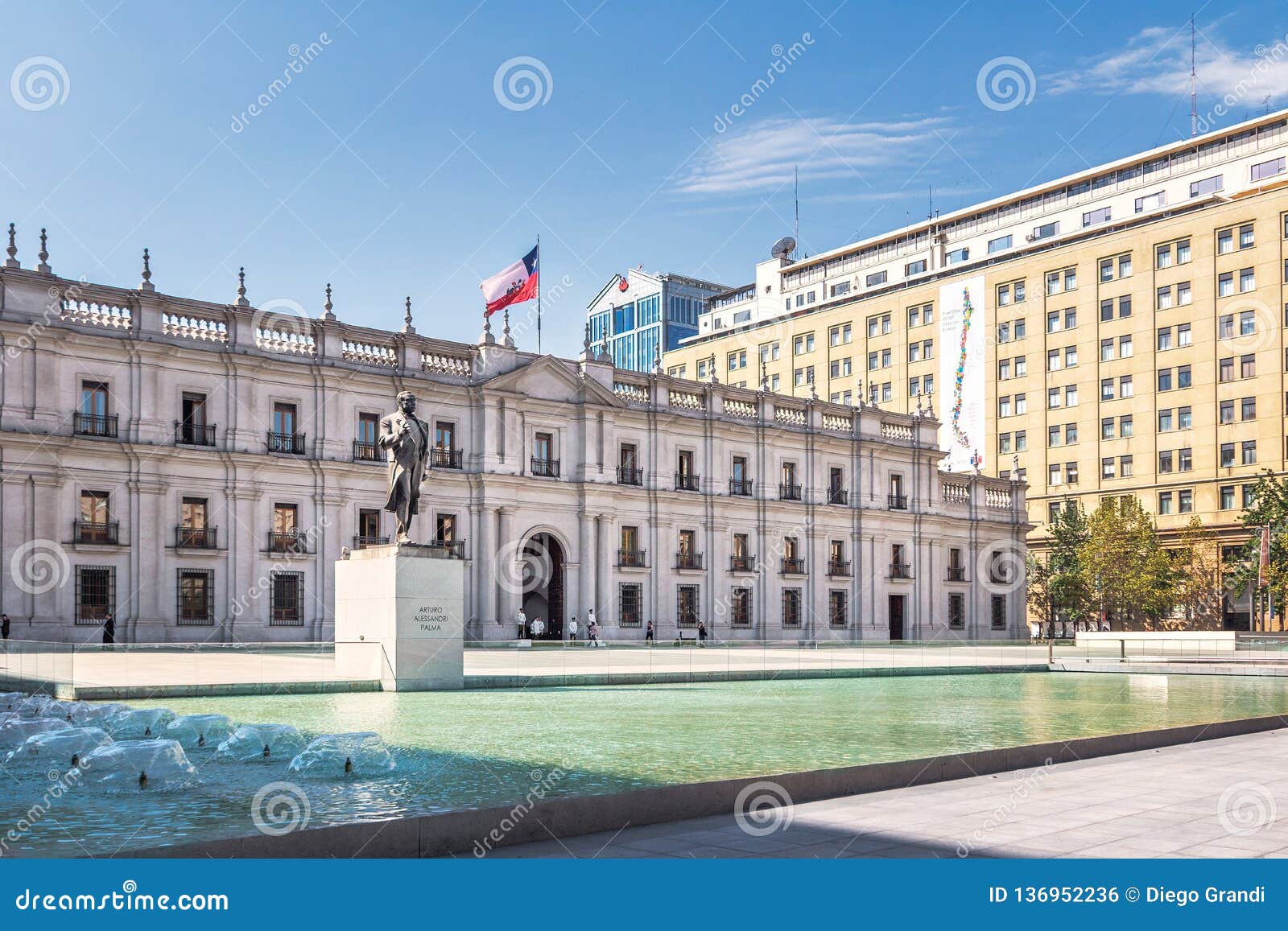 la moneda presidential palace - santiago, chile