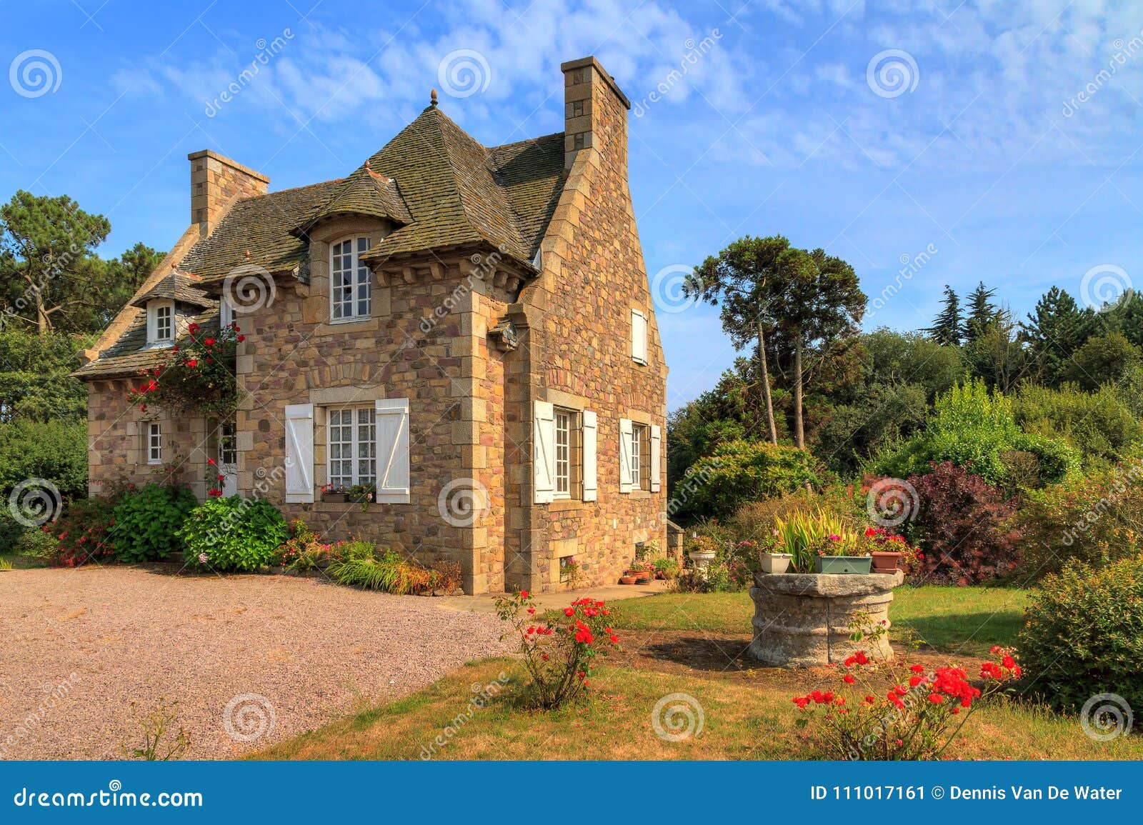 french country house in brittany