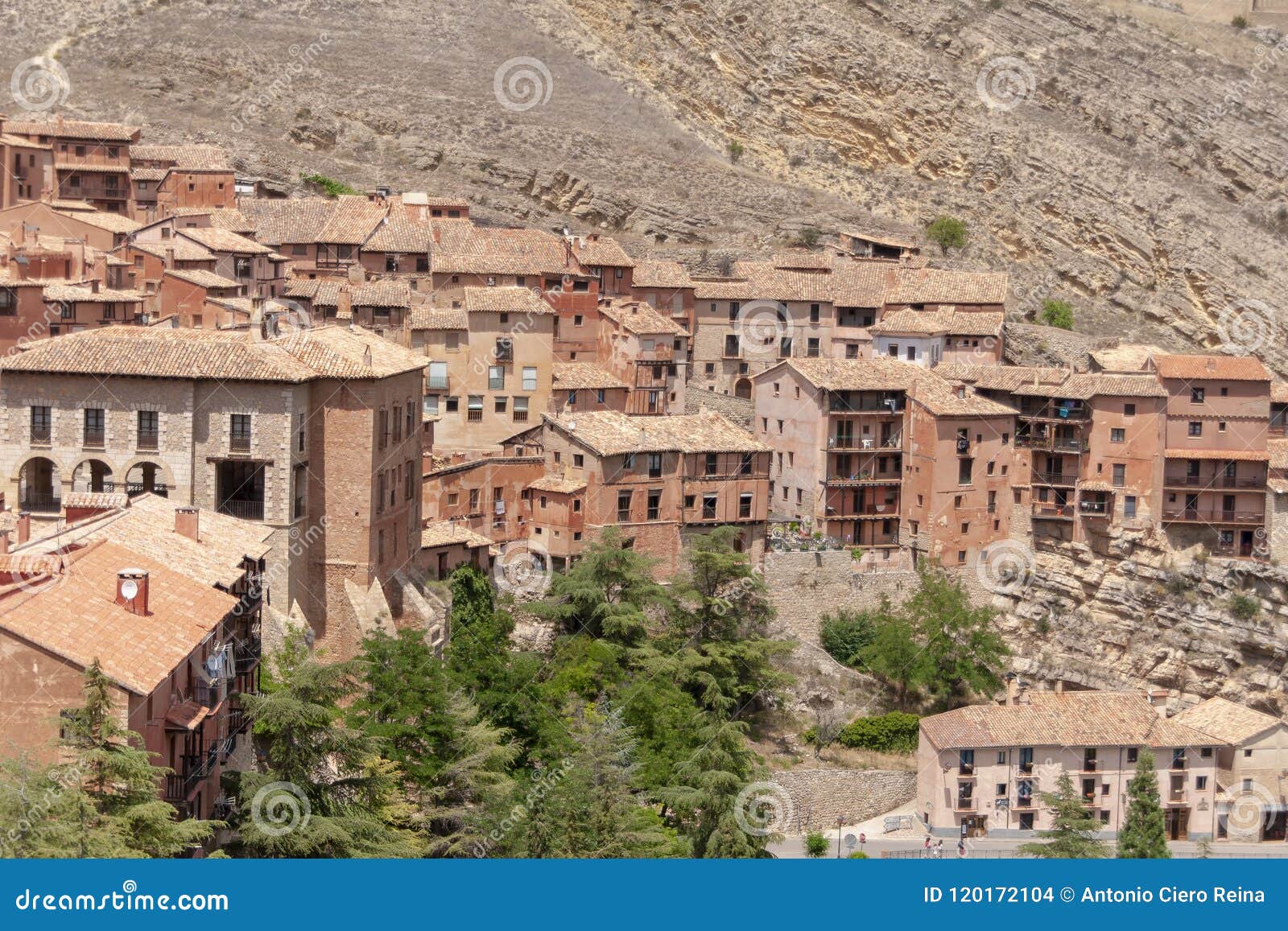 beautiful villages of spain, albarracÃÂ­n in the province of aragon