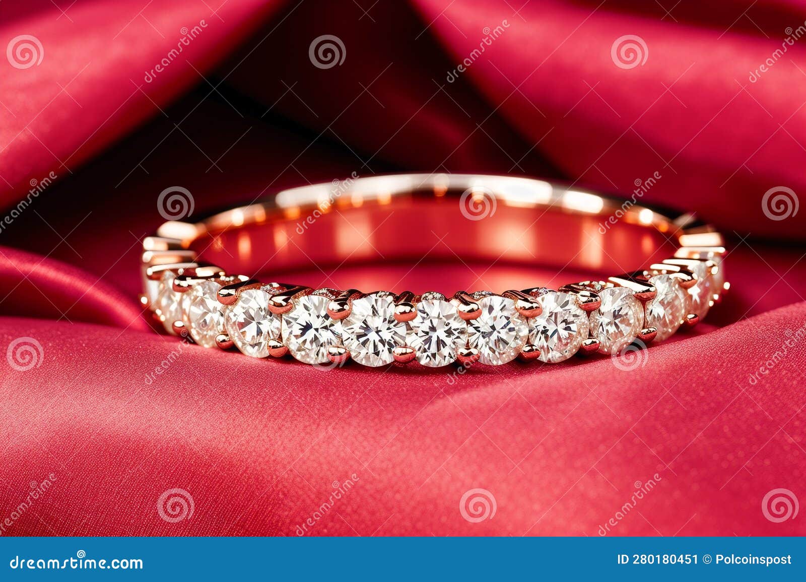 What better way to express your love than through diamonds?? Beautiful 