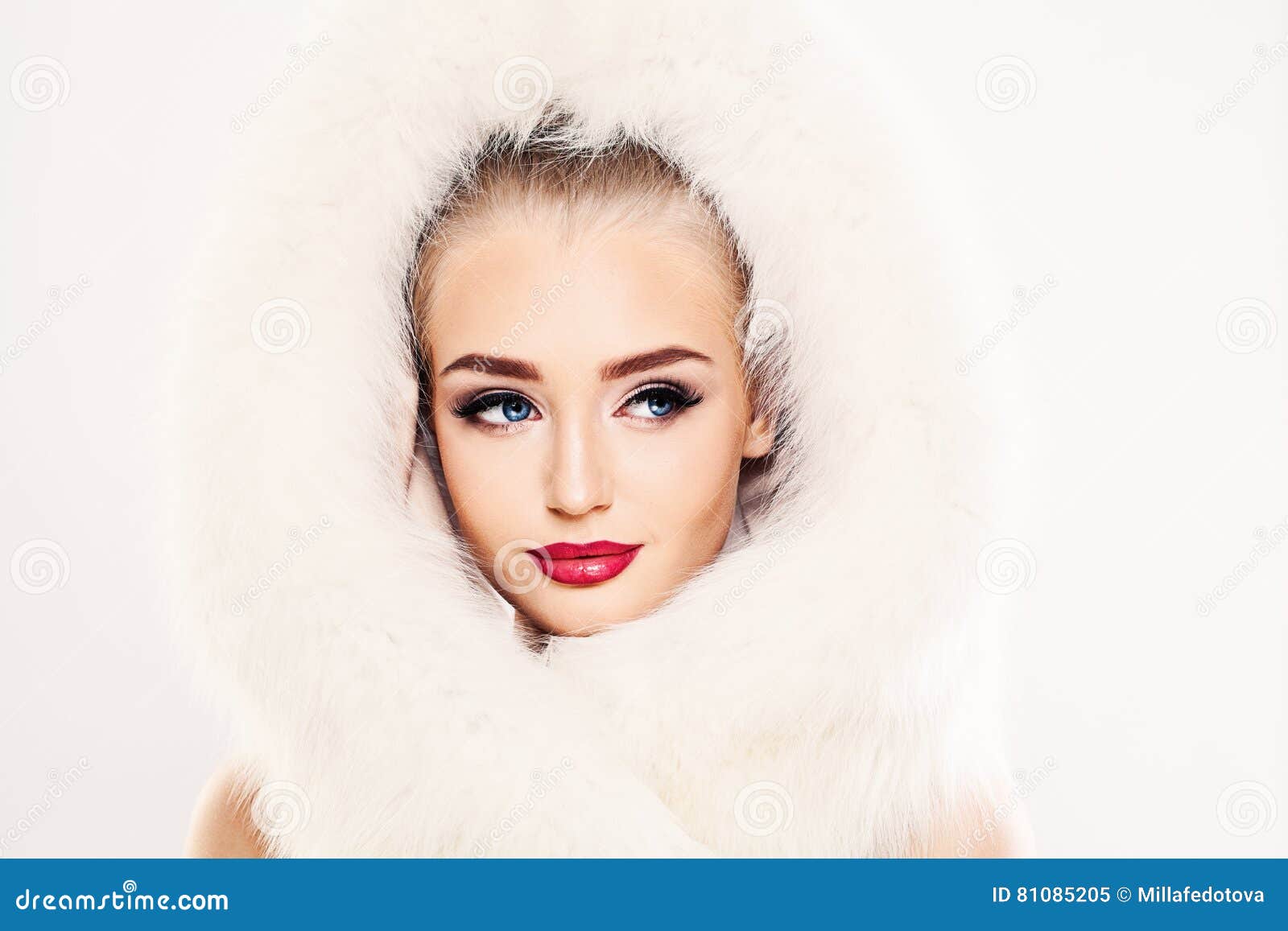 Beautiful Winter Woman Model in White Fur Stock Image - Image of look ...