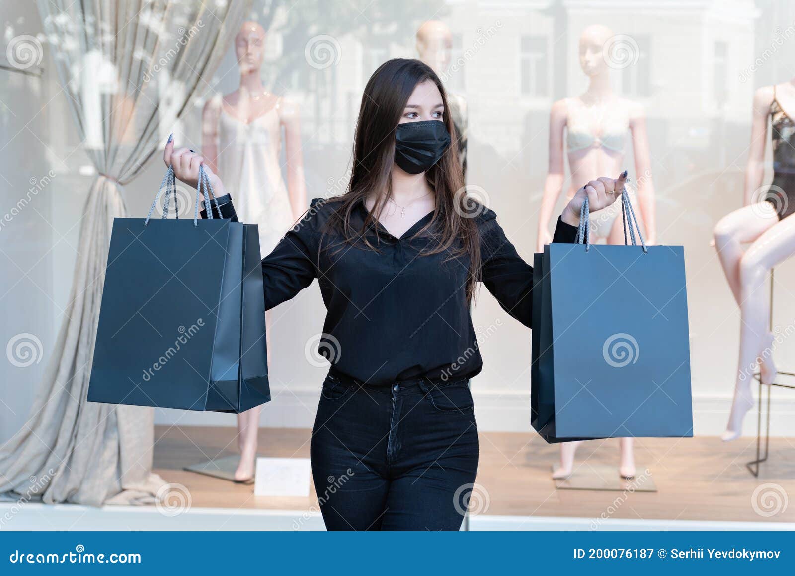 Download Beautiful Woman In Black Clothes And Protective Mask With ...