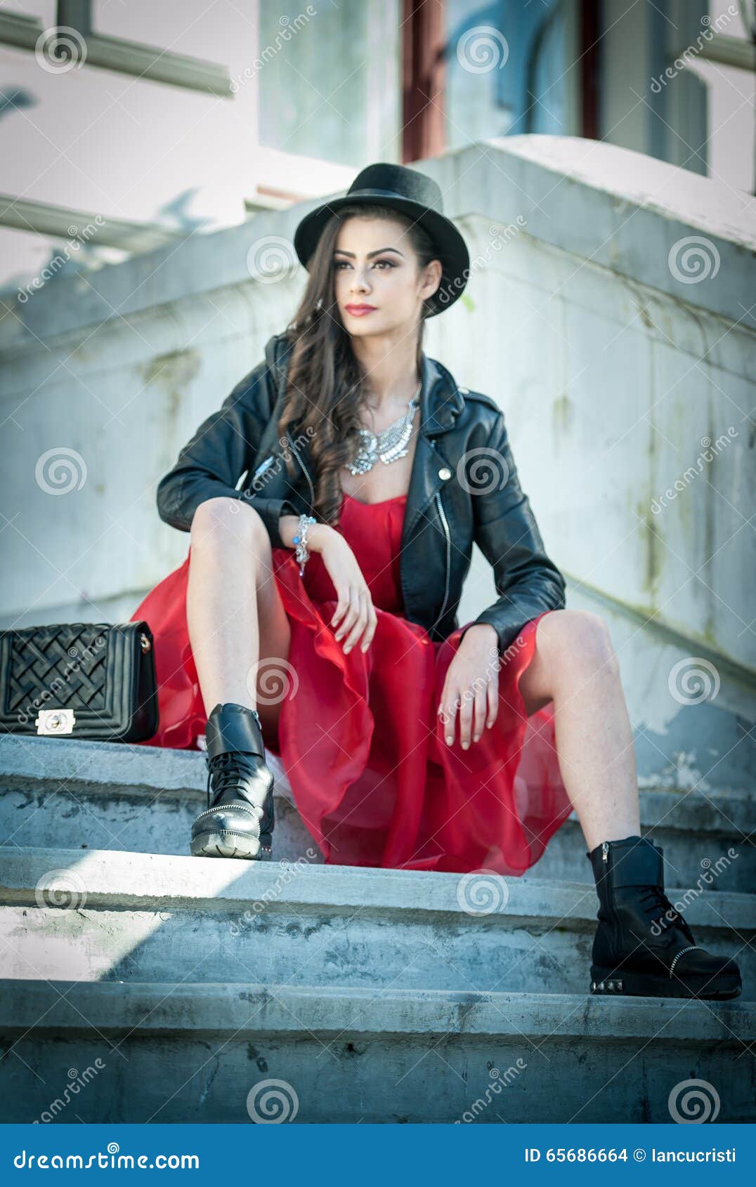 black dress red hat