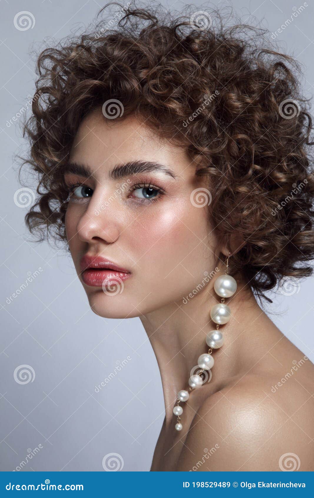 600 Blush Pearls Stock Photos - Free & Royalty-Free Stock Photos from  Dreamstime