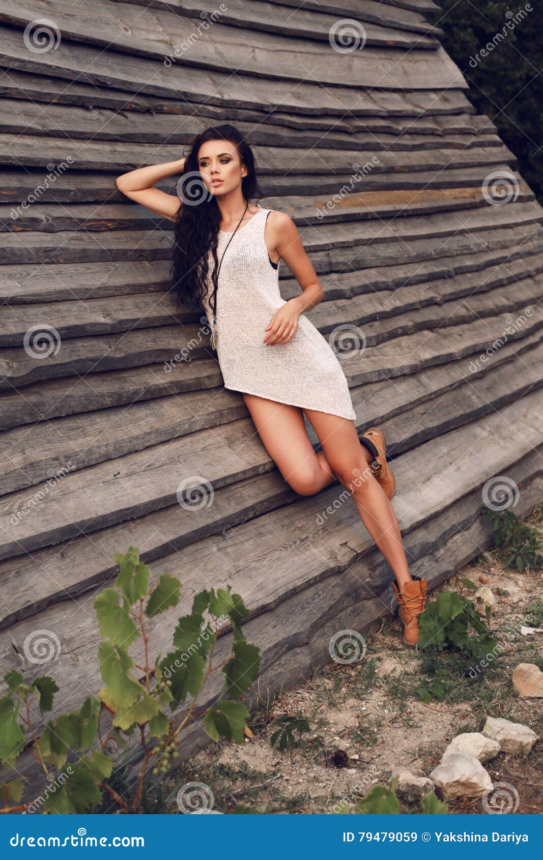 Beautiful Woman With Dark Hair In Casual Clothes Posing On Farm Stock Image Image Of Glamour Luxury