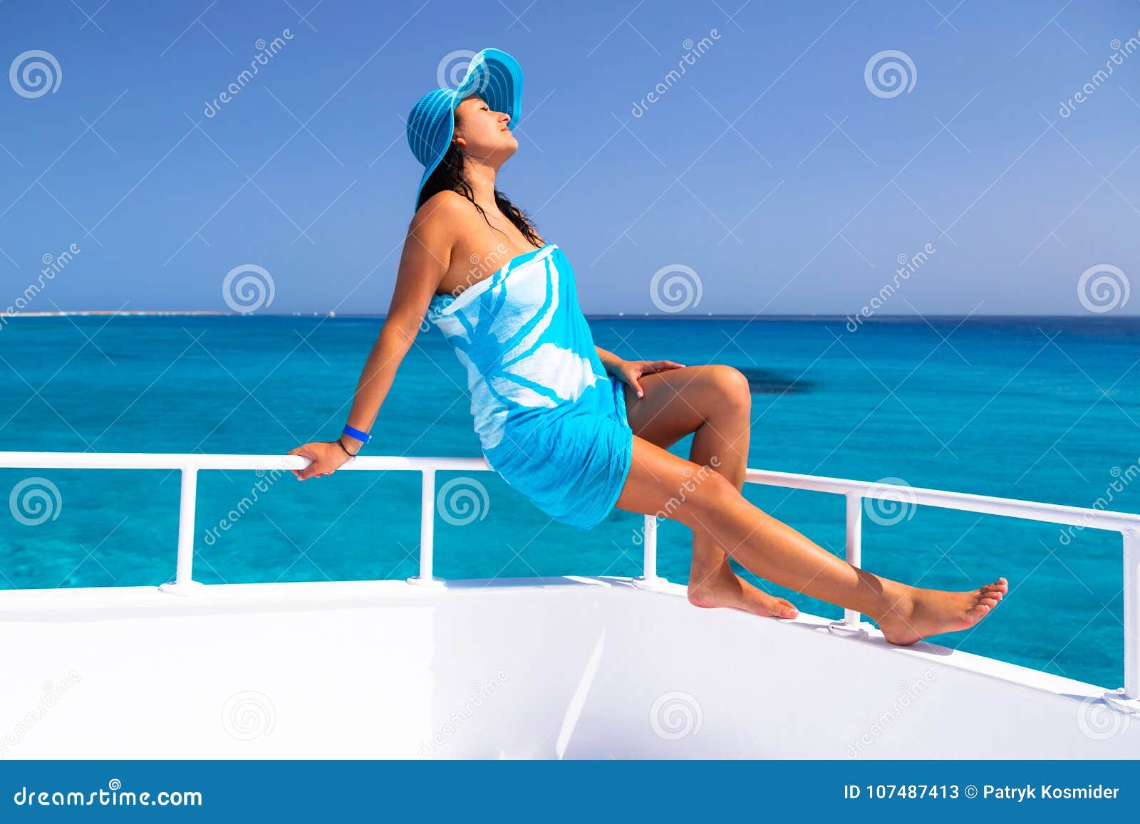 Beautiful Woman in Hat Relaxing on the Yacht Stock Image - Image of ...