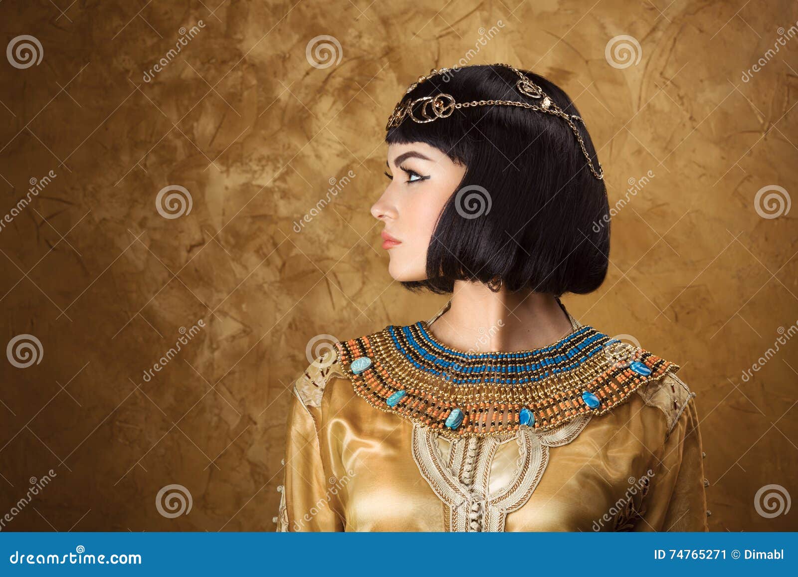 Beautiful Woman Like Egyptian Queen Cleopatra on Golden Background ...