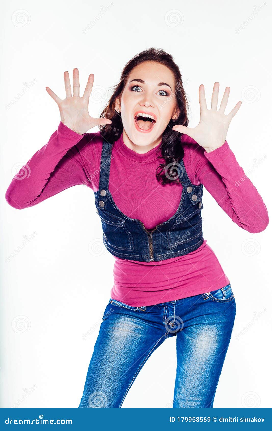 Beautiful Woman Shows The Fingers Of Her Hands Stock Image Image Of Beautiful Finger 179958569