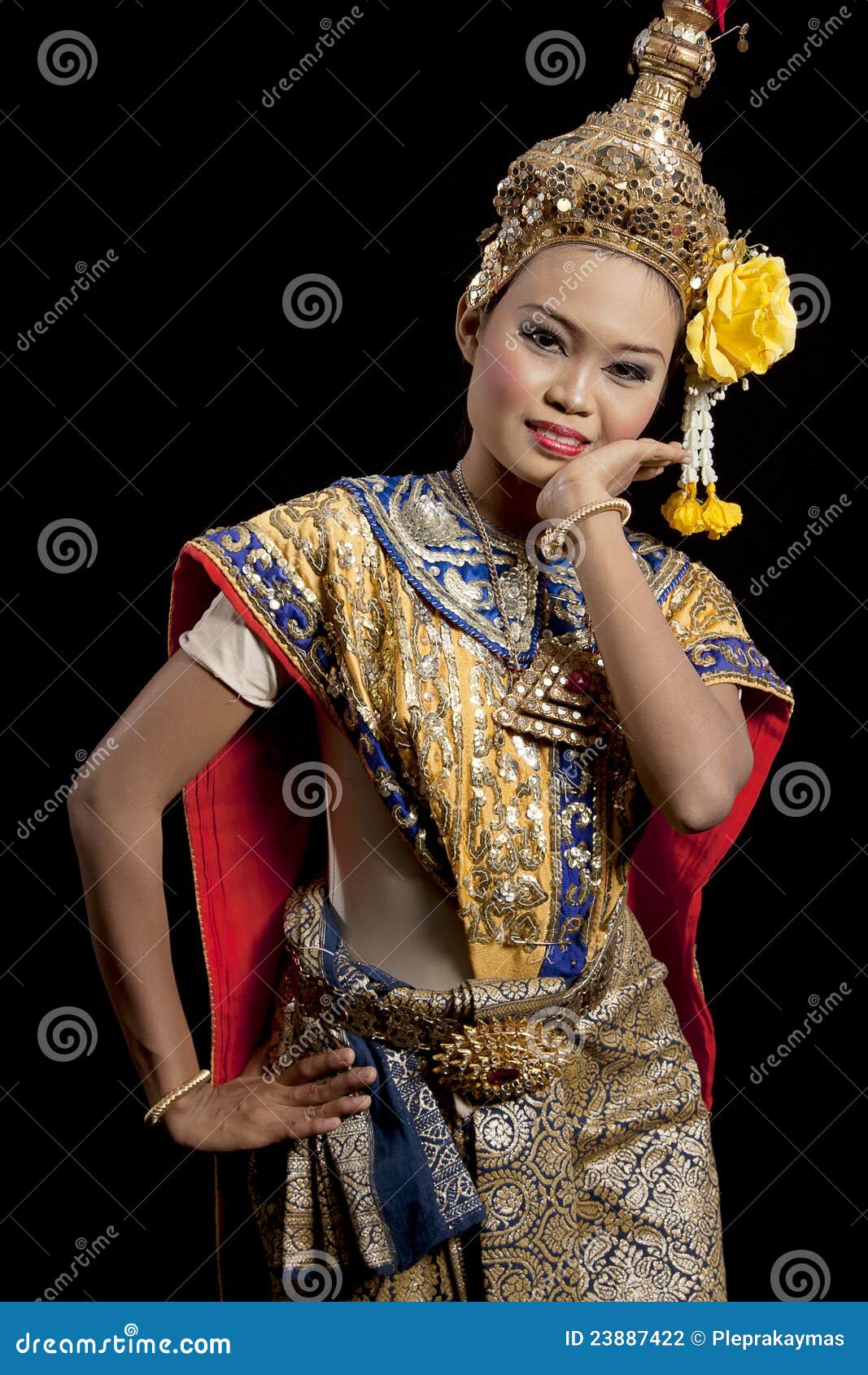 Beautiful Woman In Thai Dance Editorial Photography - Image of dancer ... Traditional Thai Dancing
