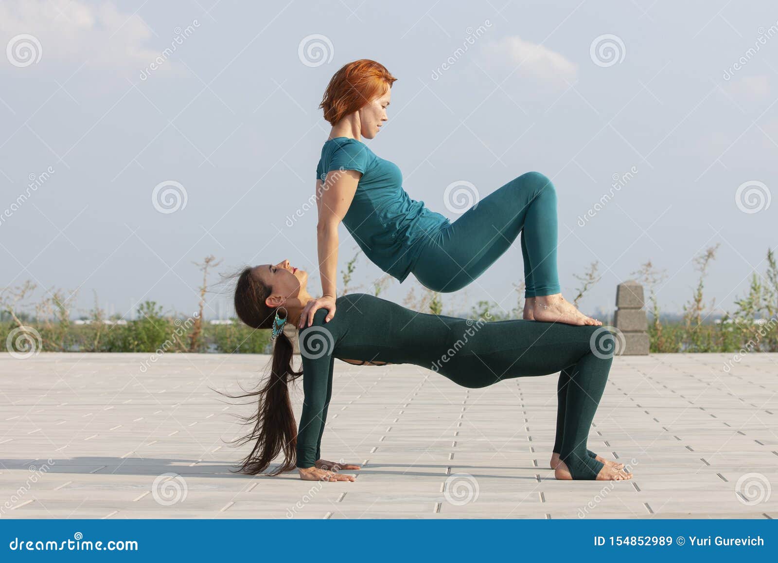 Contortionist Lesbians