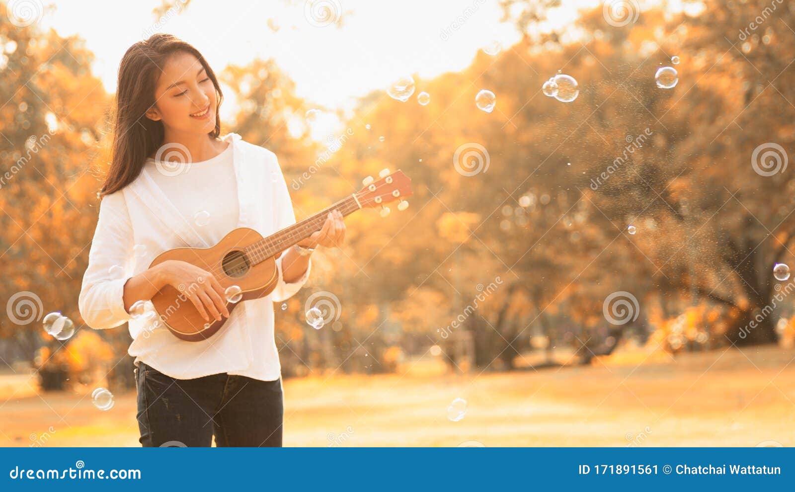 carefree royalty free ukulele music carefree royalty free ukulele music