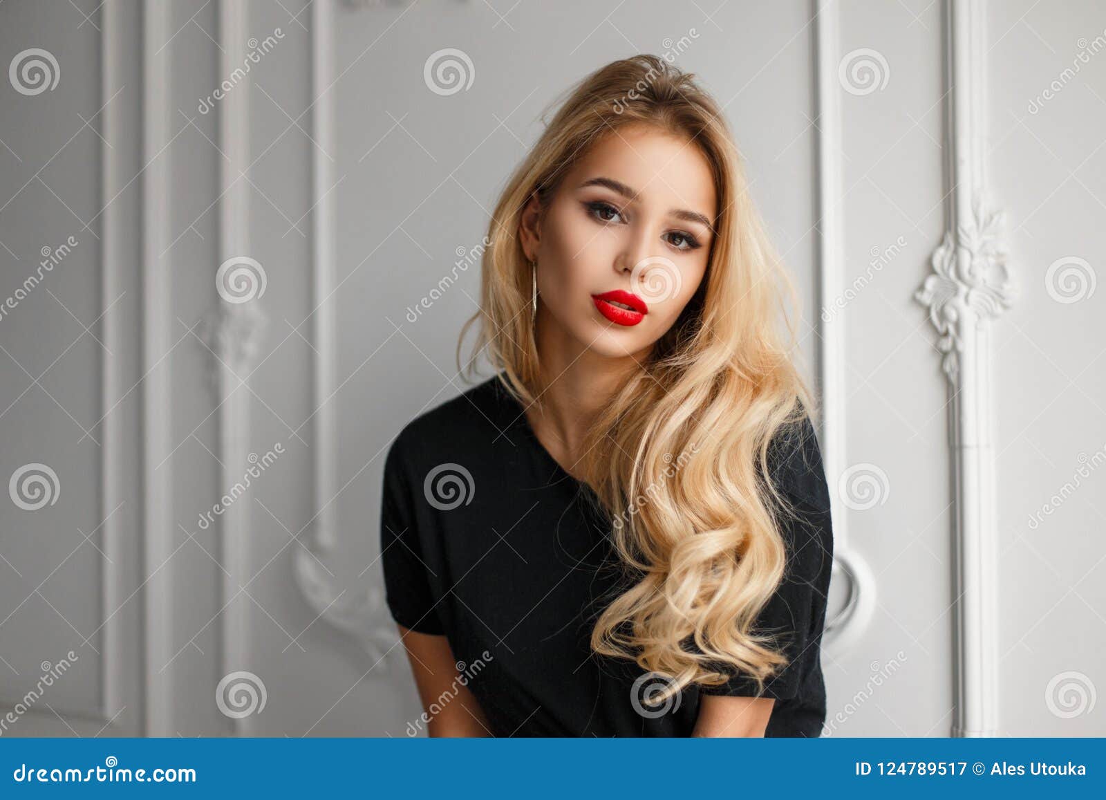 black t shirt with red lips