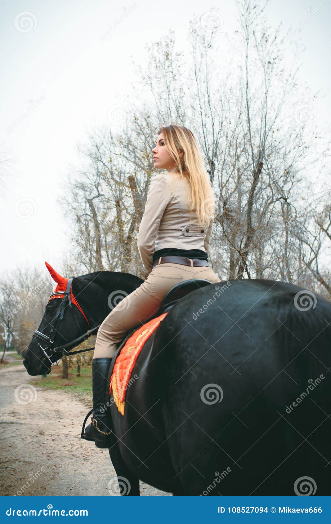 amateur blonde teen riding