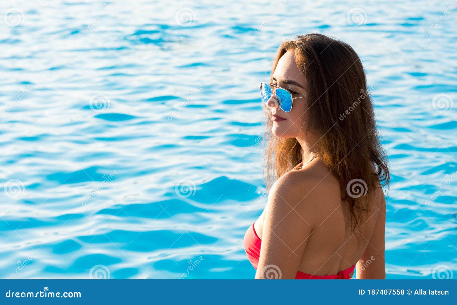 Beautiful Brunette Sunbathing At The Beach Wearing A Pink Bikini On My Xxx Hot Girl 