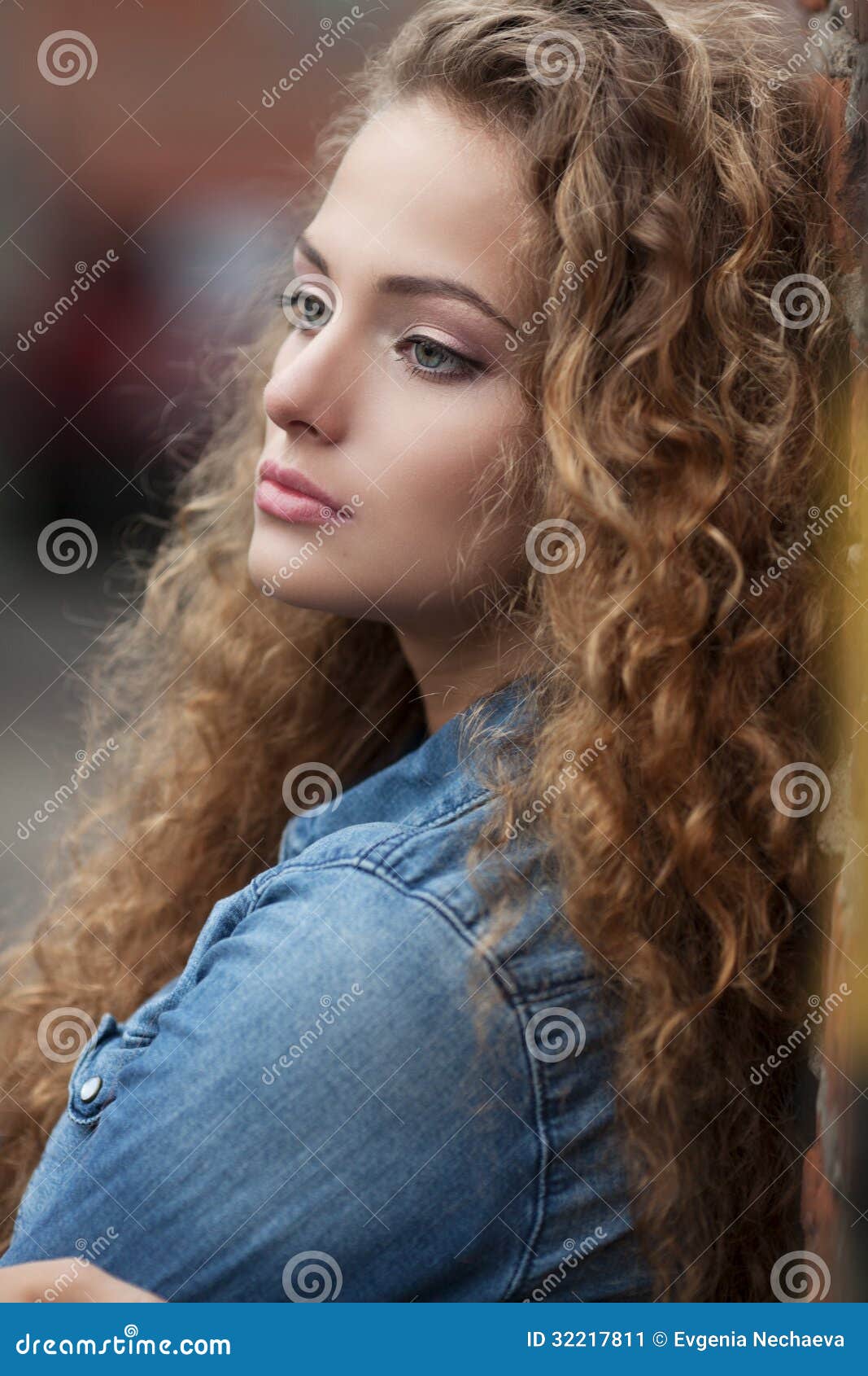 Beautiful Young Girl with Curly Hair Stock Image - Image of beauty,  extensions: 32217811
