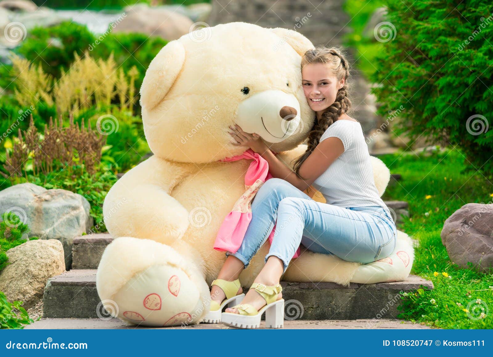 Beautiful Young Girl Hugging Her Beloved Big Teddy Bear in the P ...