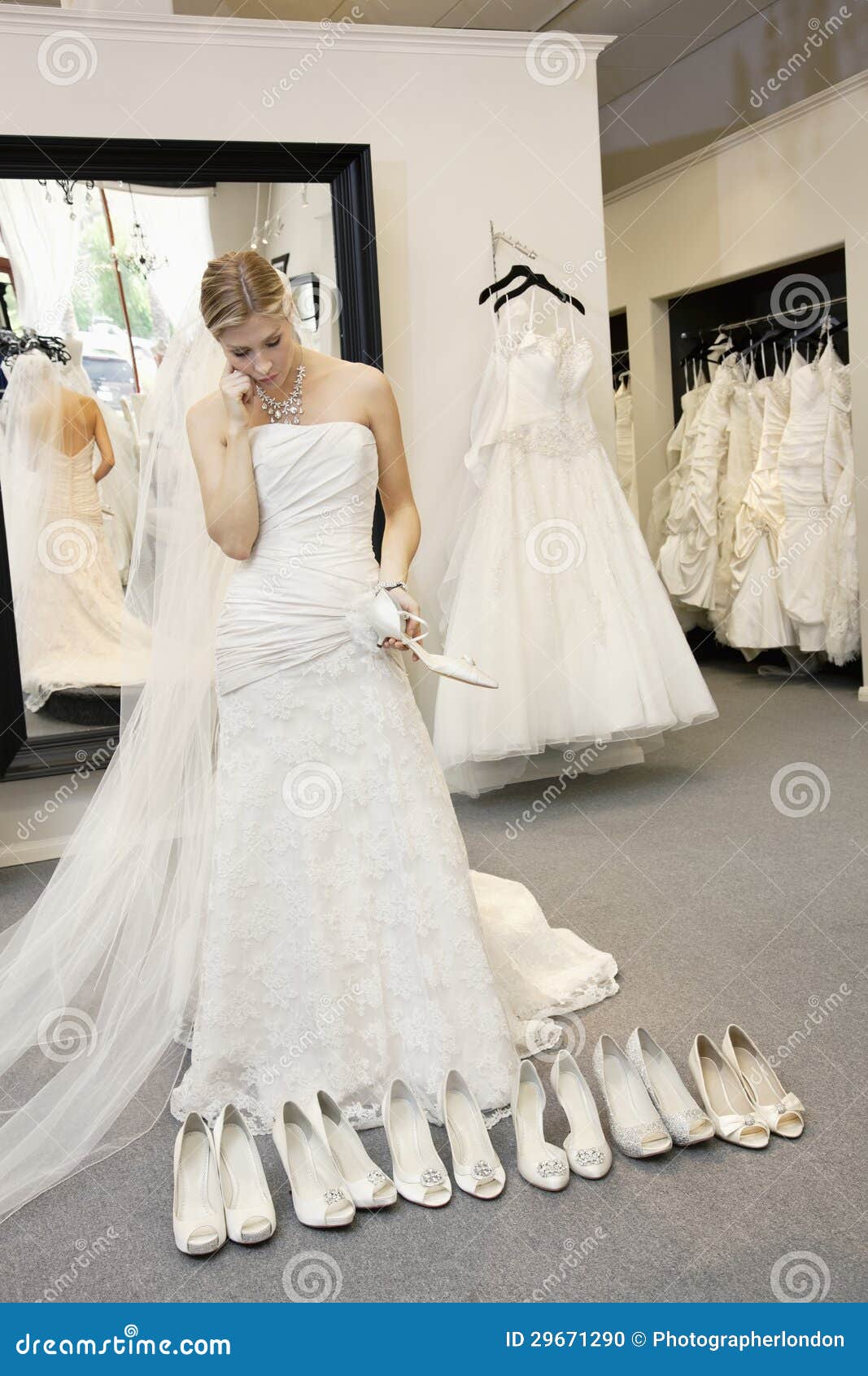 Dazzles Studio | Indian Wedding Dresses | Bridal Boutique (dazzlesin) -  Profile | Pinterest