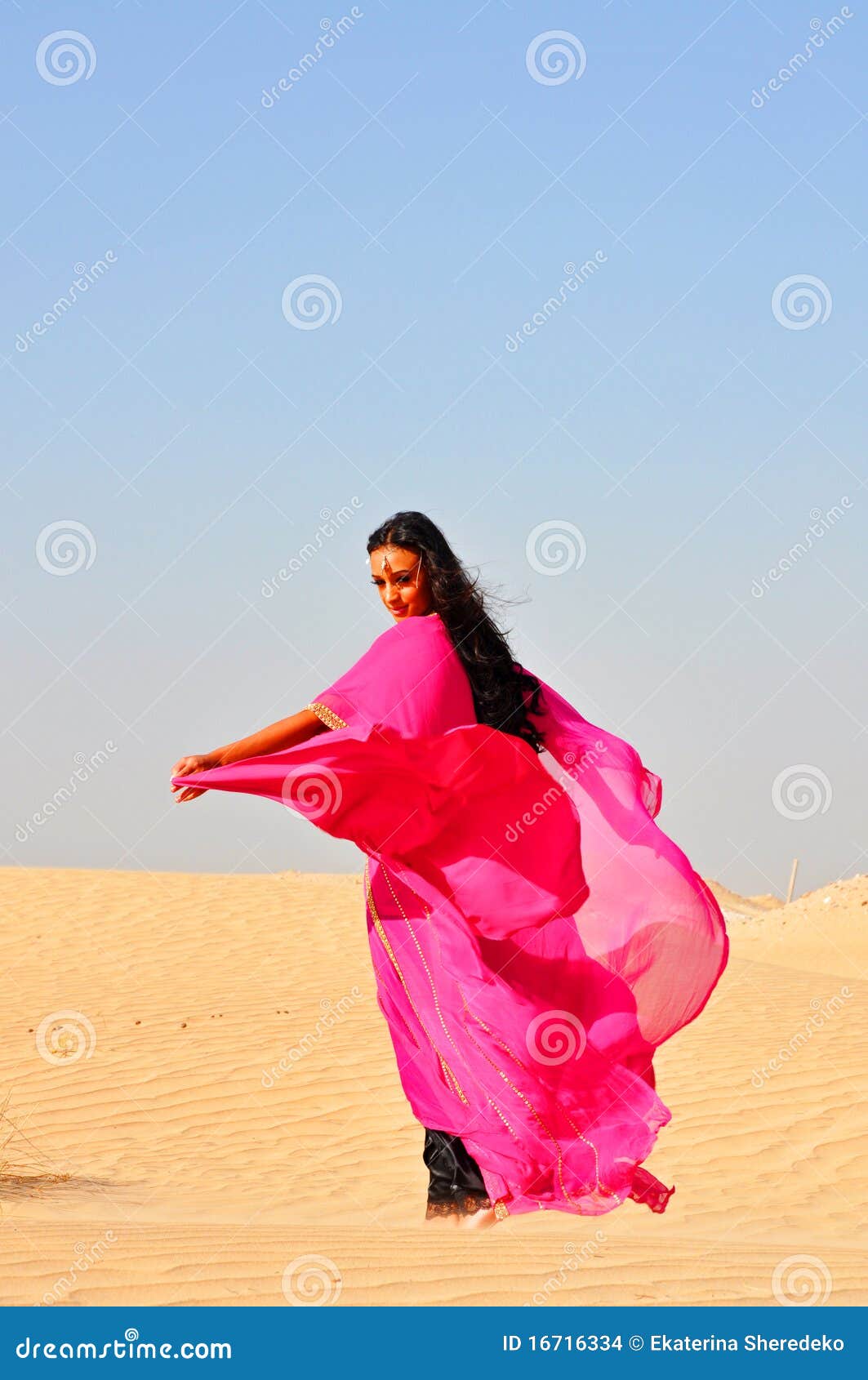 Dubai Gulf mantello mishlah Sheikh Royalty vestito arabo omani Desert dress 