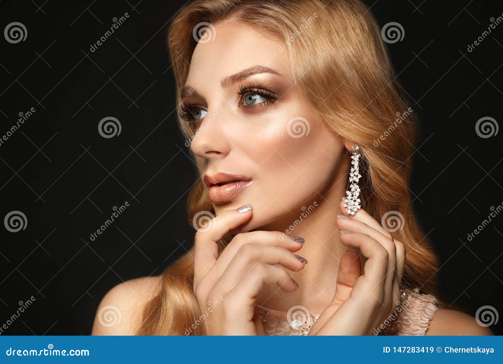 Beautiful Young Woman with Elegant Jewelry Stock Image - Image of gold ...