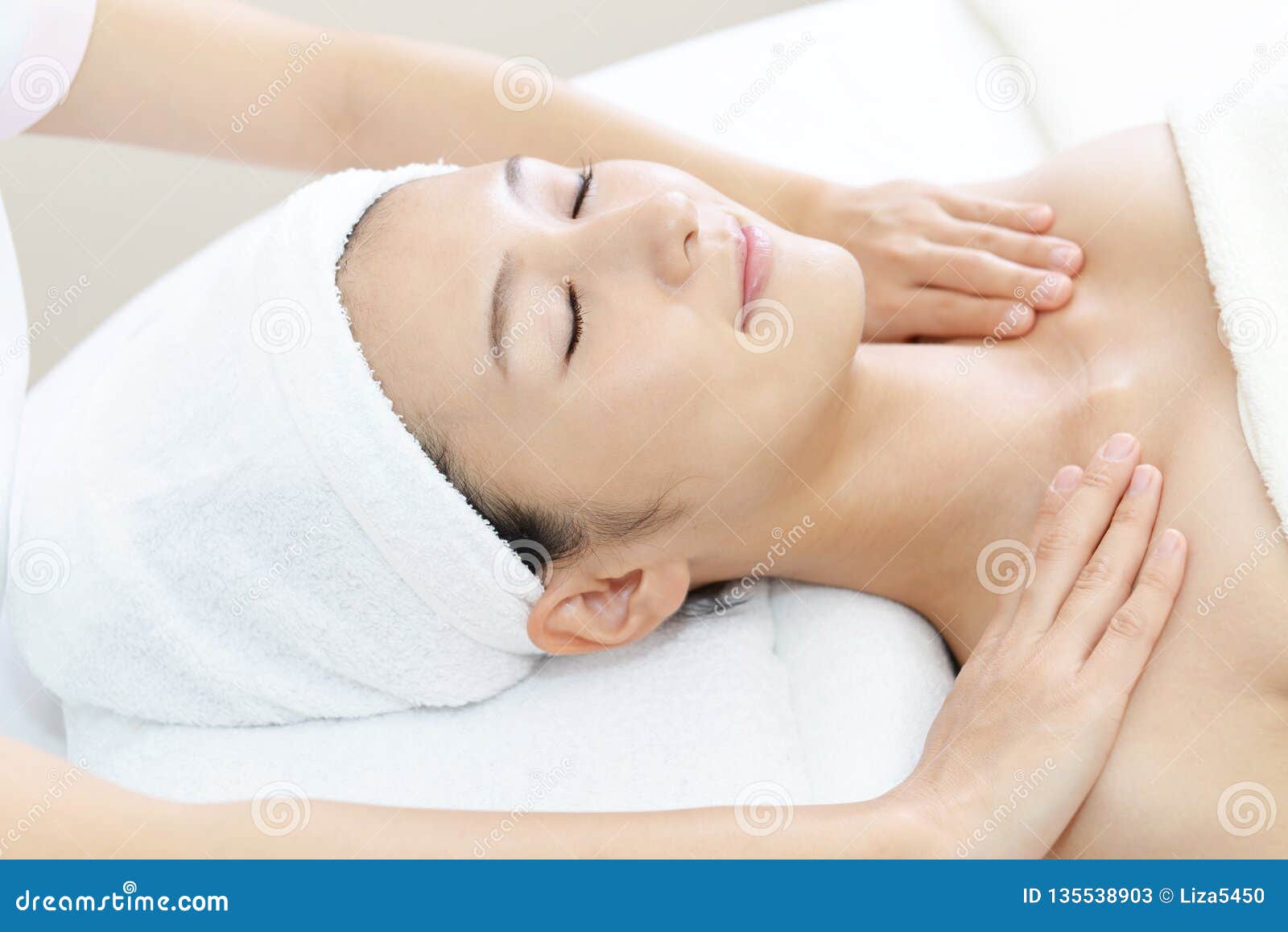 Spa Massage For Beautiful Pretty Woman Stock Image Image Of Healthy