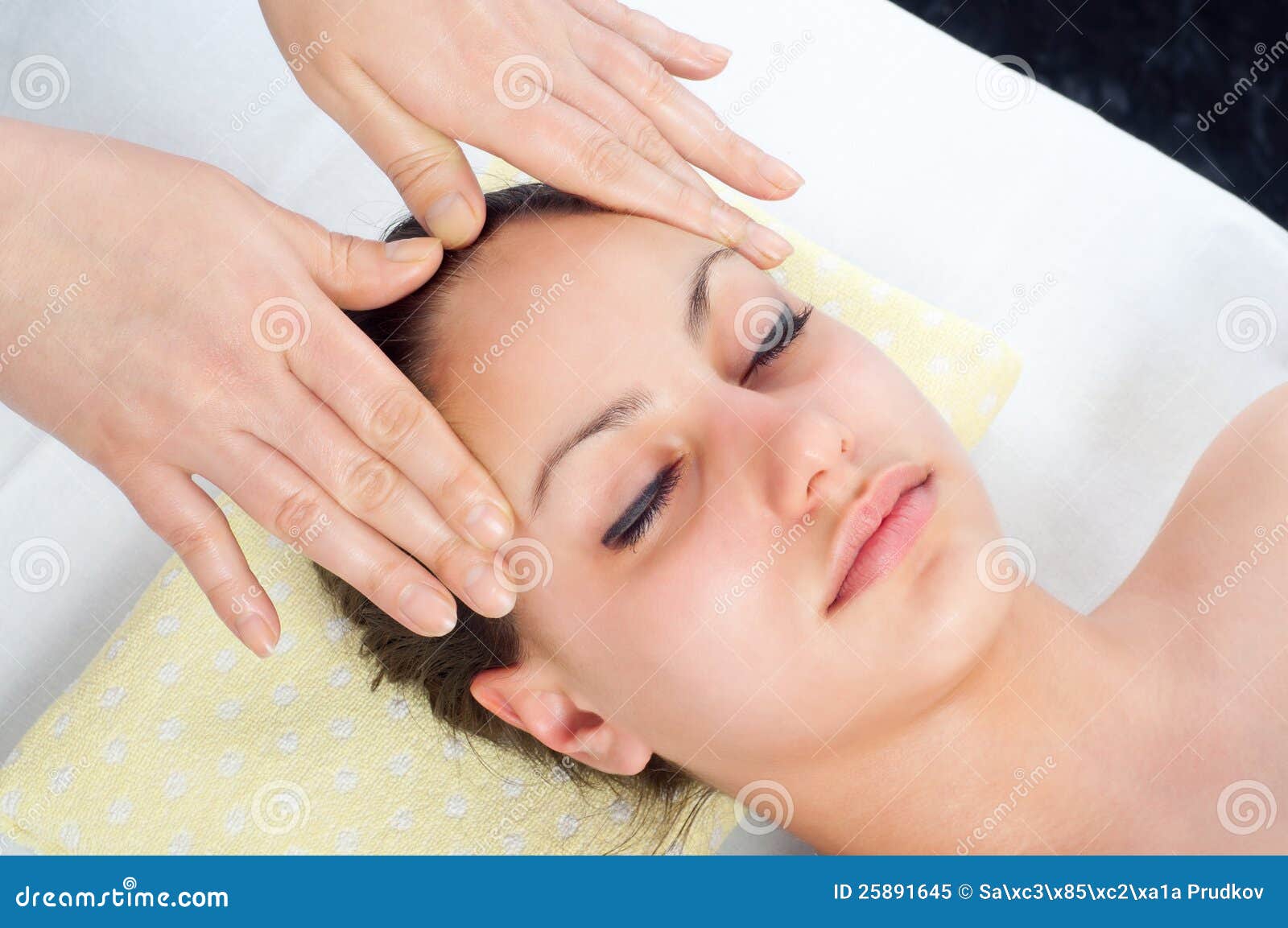 Beautiful Young Women Getting A Face Massage Stock Image Image Of Natural Beautiful 25891645