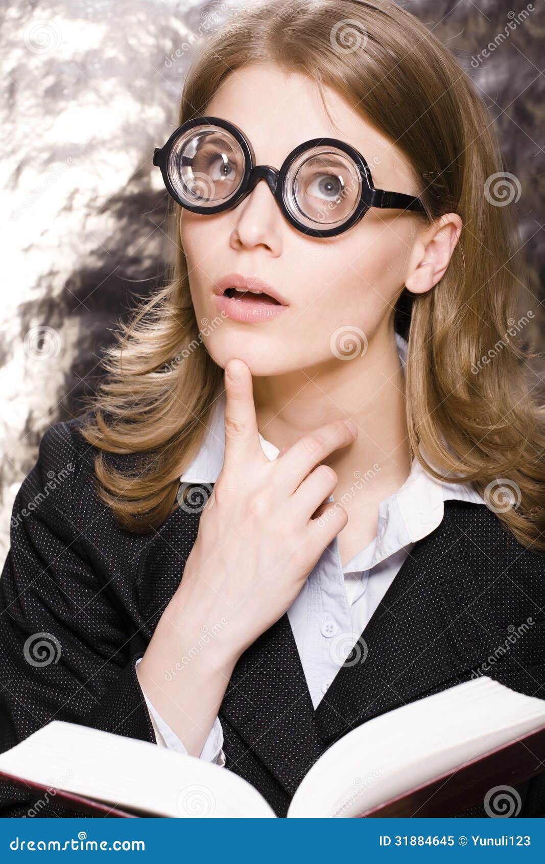 Beauty Girl With Book And Glasses Stock Image Image Of Lady Couch 