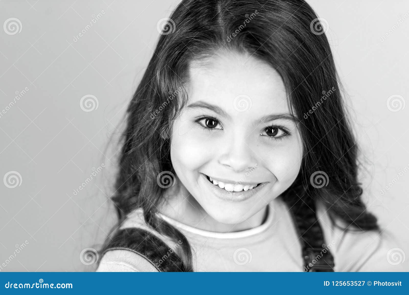 Beauty Model Smile, Fashion, Look. Black and White Happy Little Girl Stock  Image - Image of hair, emotions: 125653527