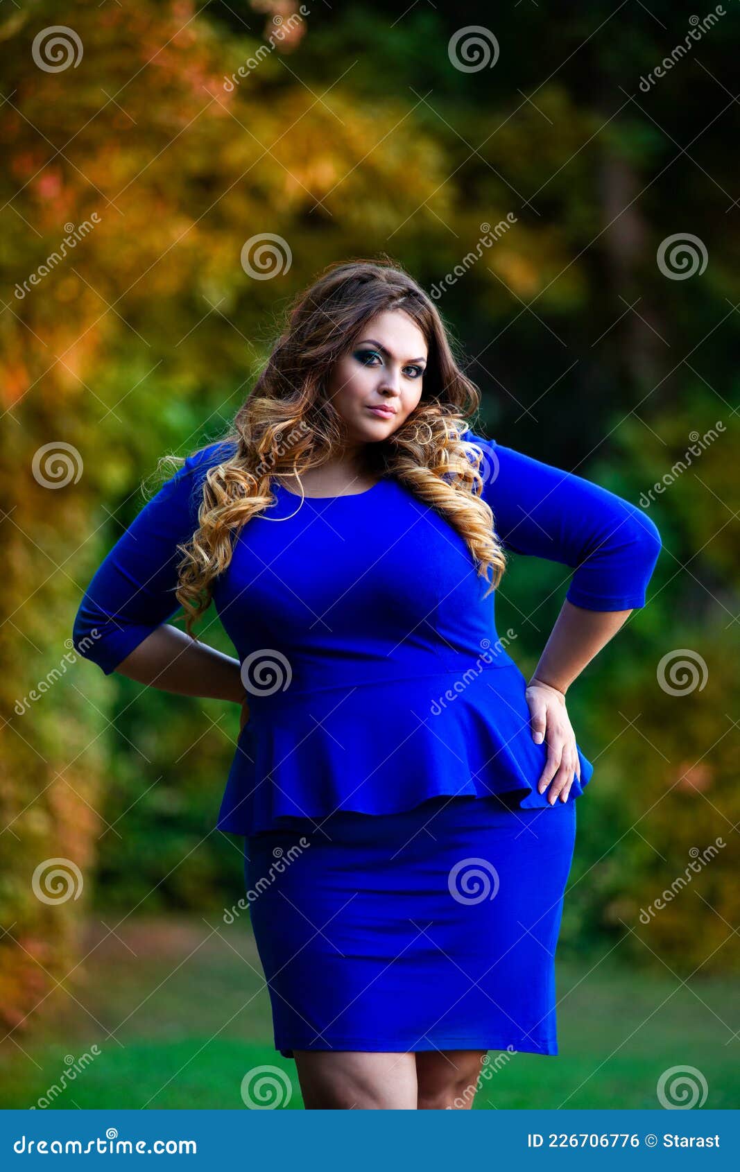 Beauty Plus Size Model in Blue Dress Outdoors, Fat Woman in Autumn Park ...