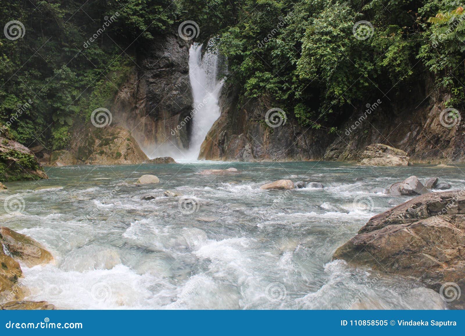 Beauty Scenary Waterfall Sipagogo in the Situak,sumatra Barat Province