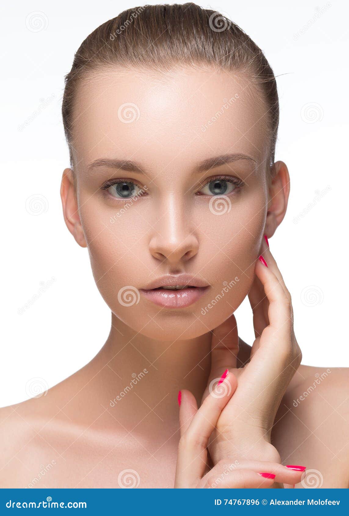 https://thumbs.dreamstime.com/z/beauty-woman-face-portrait-girl-perfect-fresh-clean-skin-female-looking-camera-smiling-youth-skin-care-concept-cheerfu-74767896.jpg